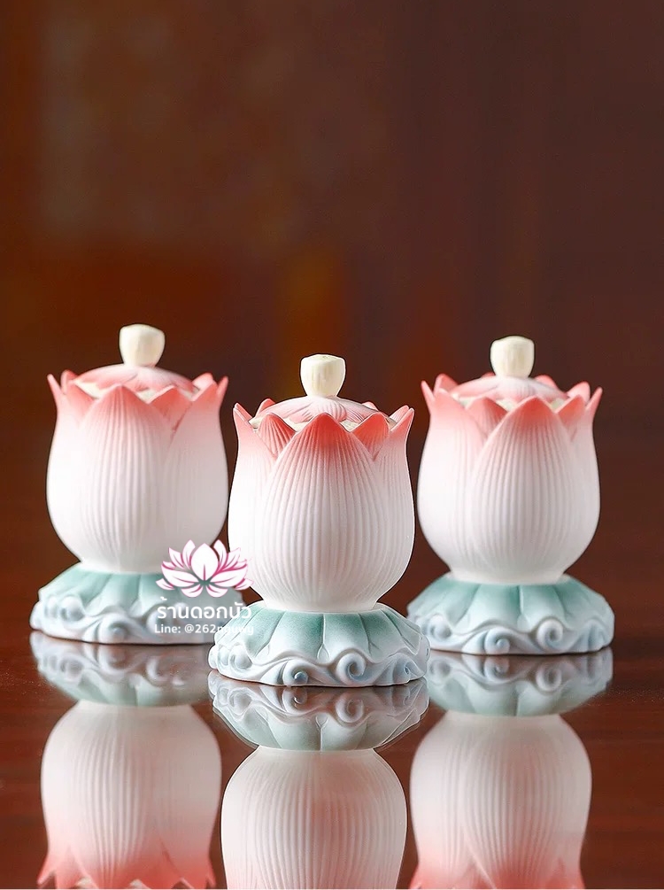 แก้วน้ำชา ถ้วยน้ำชา ลายดอกบัว พร้อมฐานรองใบบัว งานปั้นมือแฮนด์เมด ขนาด 3.9 นิ้ว