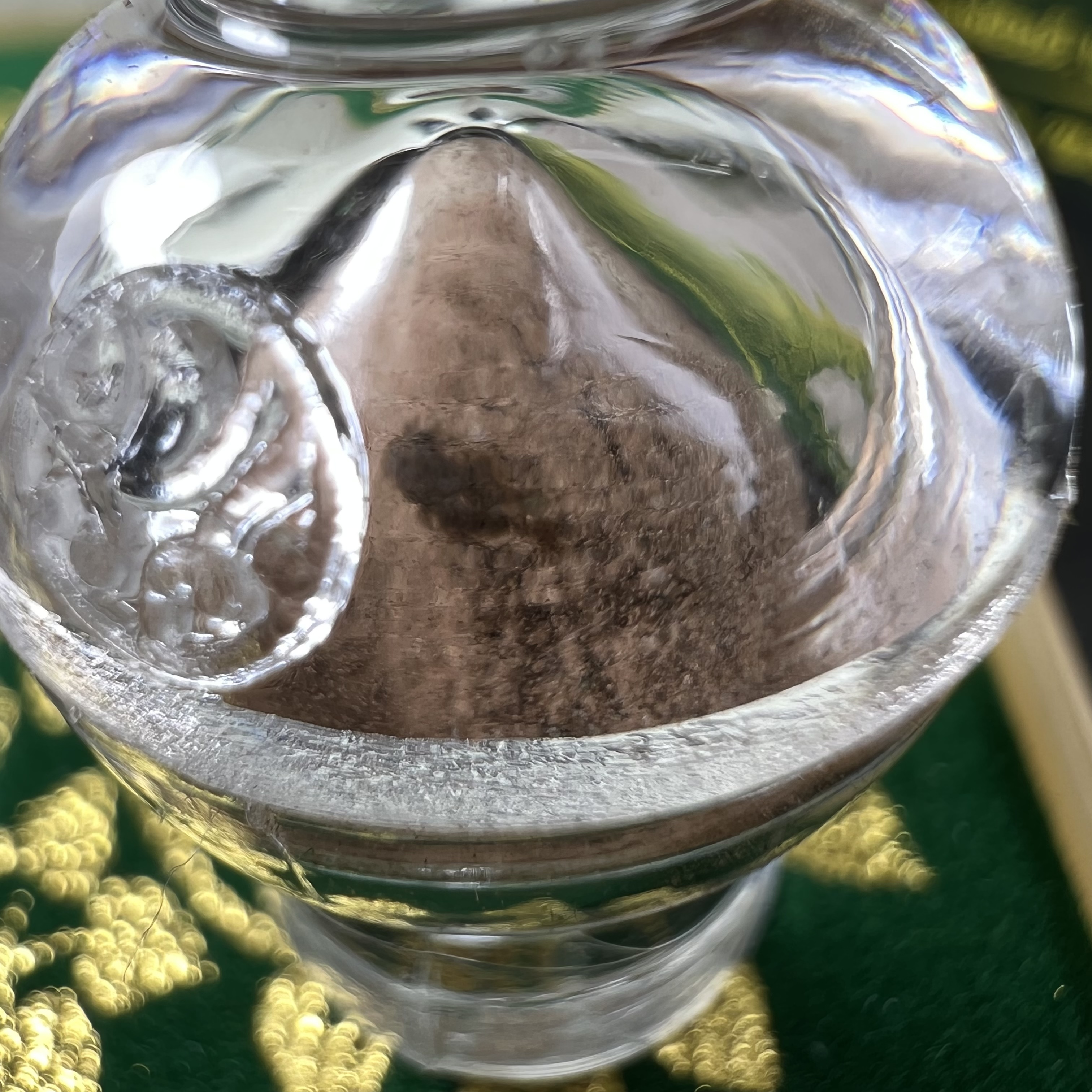 พระพุทธชินราช(จำลอง)ภปร. 84พรรษา เนื้อผง หลัง ภ.ป.ร. (พระราชทานมวลสาร จิตรลดาและเส้นพระเจ้า ร.9(เส้นผม))