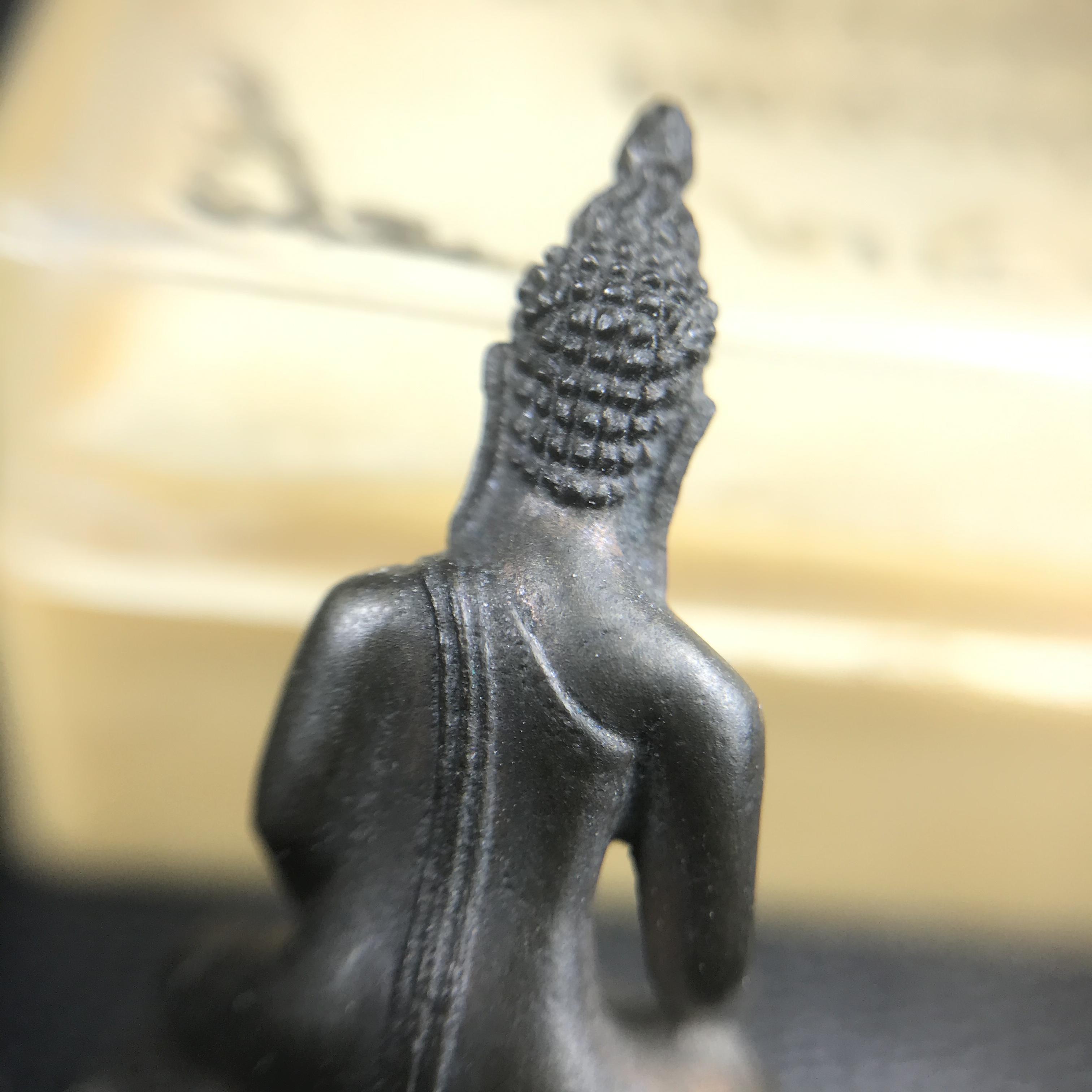 พระกริ่งไพรีพินาศ(รุ่นแรก สมเด็จพระญาณสังวร) วัดเพชรวราราม รุ่นเขาค้อ เนื้อนวโลหะ ตอกโค้ต ปี2520 จ.เพชรบูรณ์(1ใน2309 องค์)