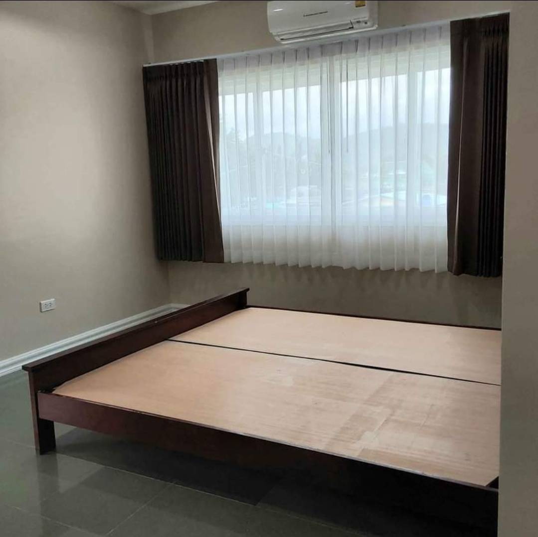 For Rent : Kathu, 2-story detached house, 4 Bedrooms 4 Bathrooms