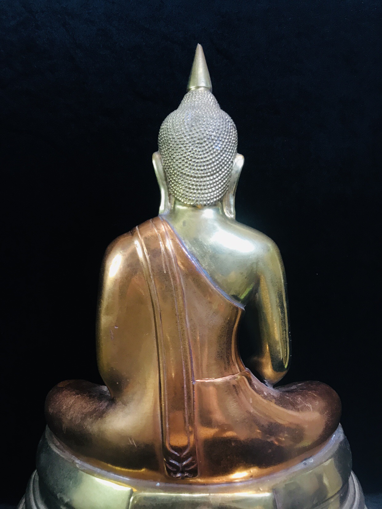 พระบูชาพระพุทธโสธร ภปร. รุ่นย้อนยุค ปี2539 กาญจนาภิเษกครองราชสมบัติครบ 50ปี หน้าตัก9นิ้ว เนื้อสามกษัตริย์ หมายเลข01314