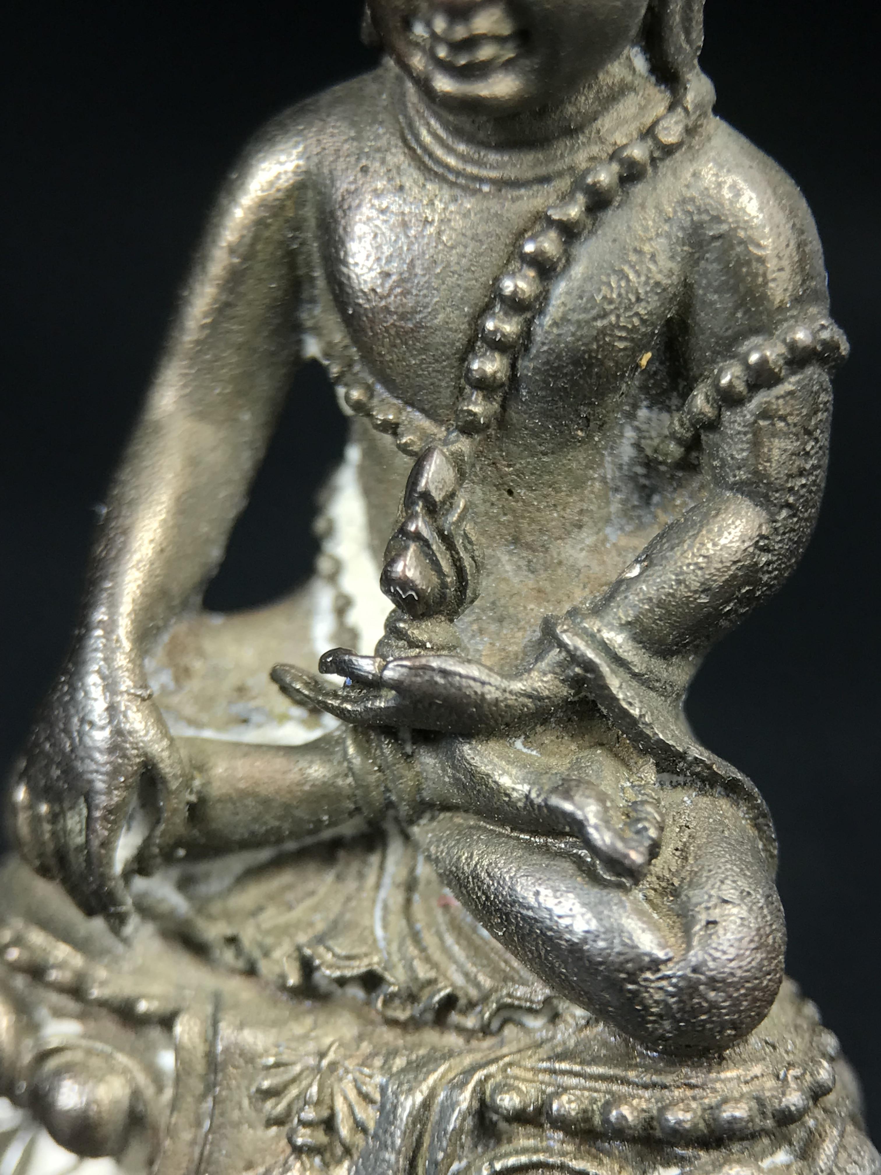 พระกริ่งศิรากาศ ภปร.(พระกริ่งคุ้มเกล้า)วัตถุมงคล"คุ้มเกล้าฯ" มูลนิธิ “คุ้มเกล้า” ในพระบรมราชูปถัมภ์ จัดสร้าง โรงพยาบาลภูมิพล เนื้อนวโลหะ(พิมพ์หน้าไทย)(ในหลวงรัชกาลที่9เสด็จเททอง)(พิธีใหญ่)(นิยม)