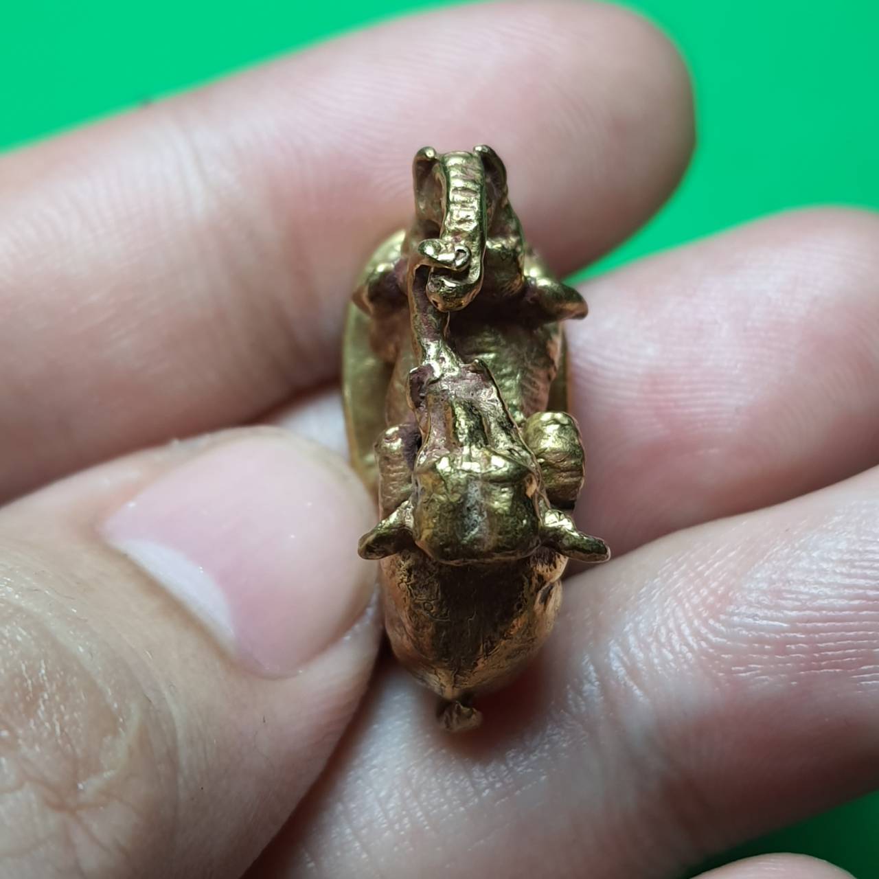 ของเสน่ห์ ช้างผสมโขลง เนื้อทองเหลือง เลี่ยมกรอบ ช้างผสมโขลง ช้างมงคล