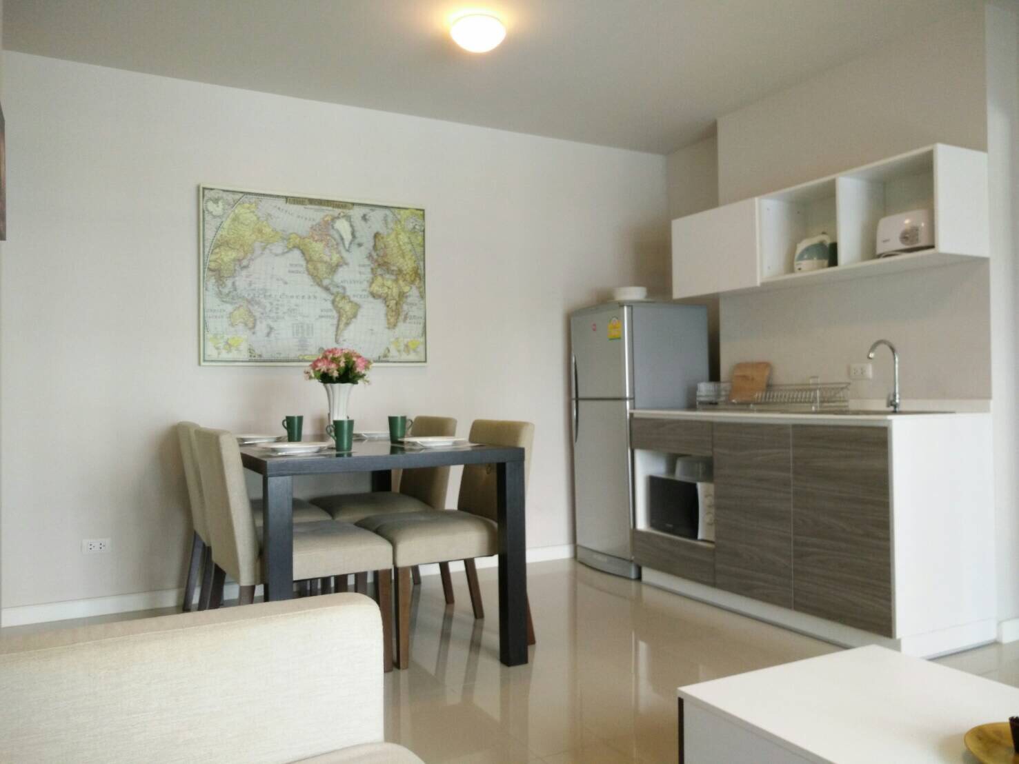 Kathu For Rent : 2Bed Dcondo mine Pool View Locate