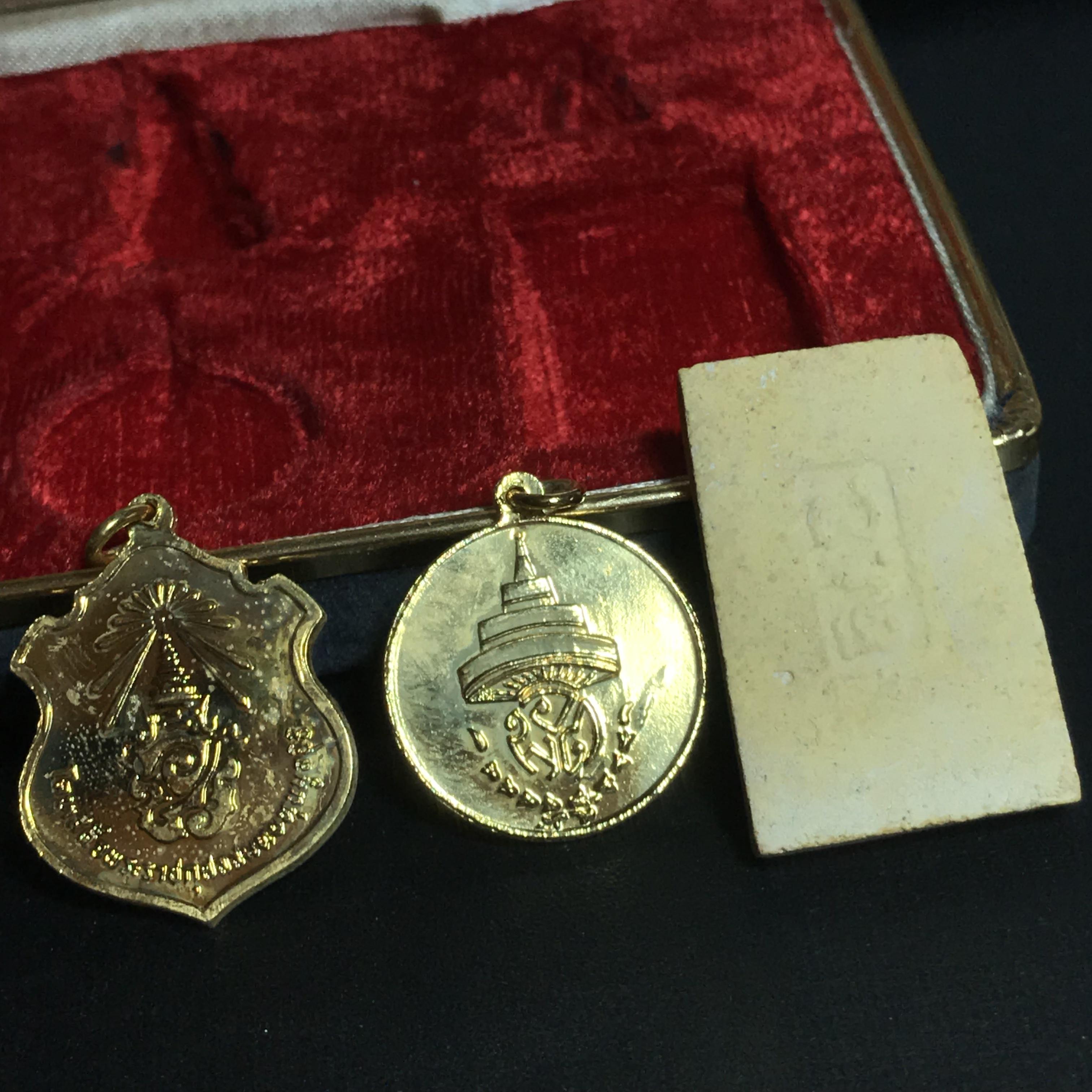 พระกริ่งศรีศากยมุนี ชุดกรรมการใหญ่ วัดสุทัศน์ ปี2516(ในหลวงรัชกาลที่ ๙ ทรงเสด็จเททอง)