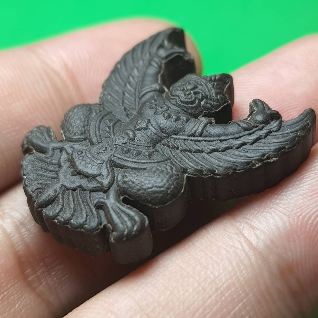 พระเครื่อง พญาครุฑห้อยคอ รุ่น รุ่งเรือง อำนาจ บารมี สีดำ จี้พญาครุฑ พญาครุฑแท้