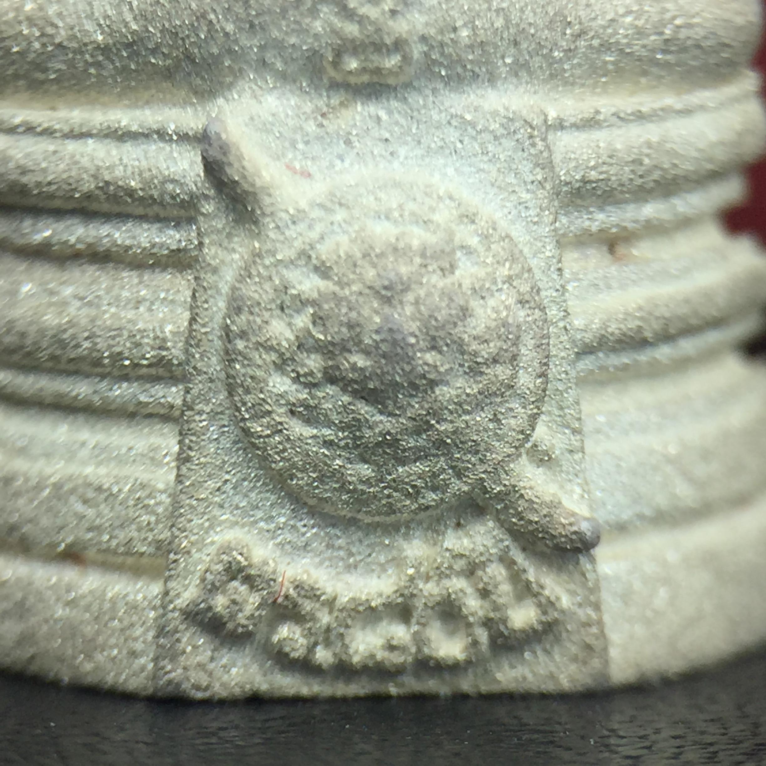 พระพุทธโสธร รุ่นประวติศาสตร์ 80 ปี กรมตำรวจ ปี 2538 เนื้อเงินประกายเพชร(เงินพ่นทราย)พิมพ์ใหญ่ 3.2 ซม. พร้อมกล่องบรรจุเดิม(พระดีพิธีใหญ่ รุ่นยอดนิยม)