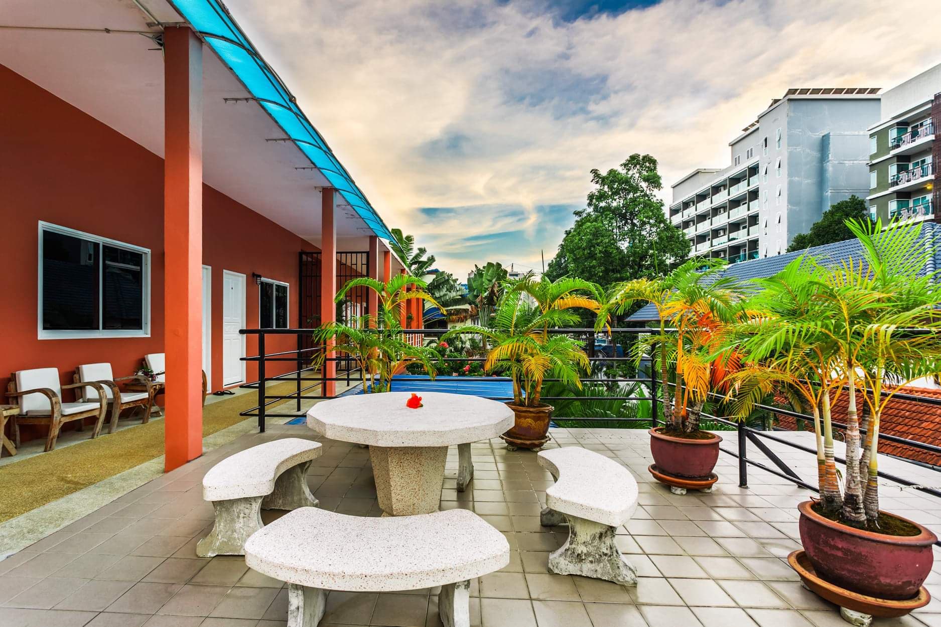 For Sale : Patong, Apartment with Swimming Pool, 4 bedrooms 6 Bathrooms