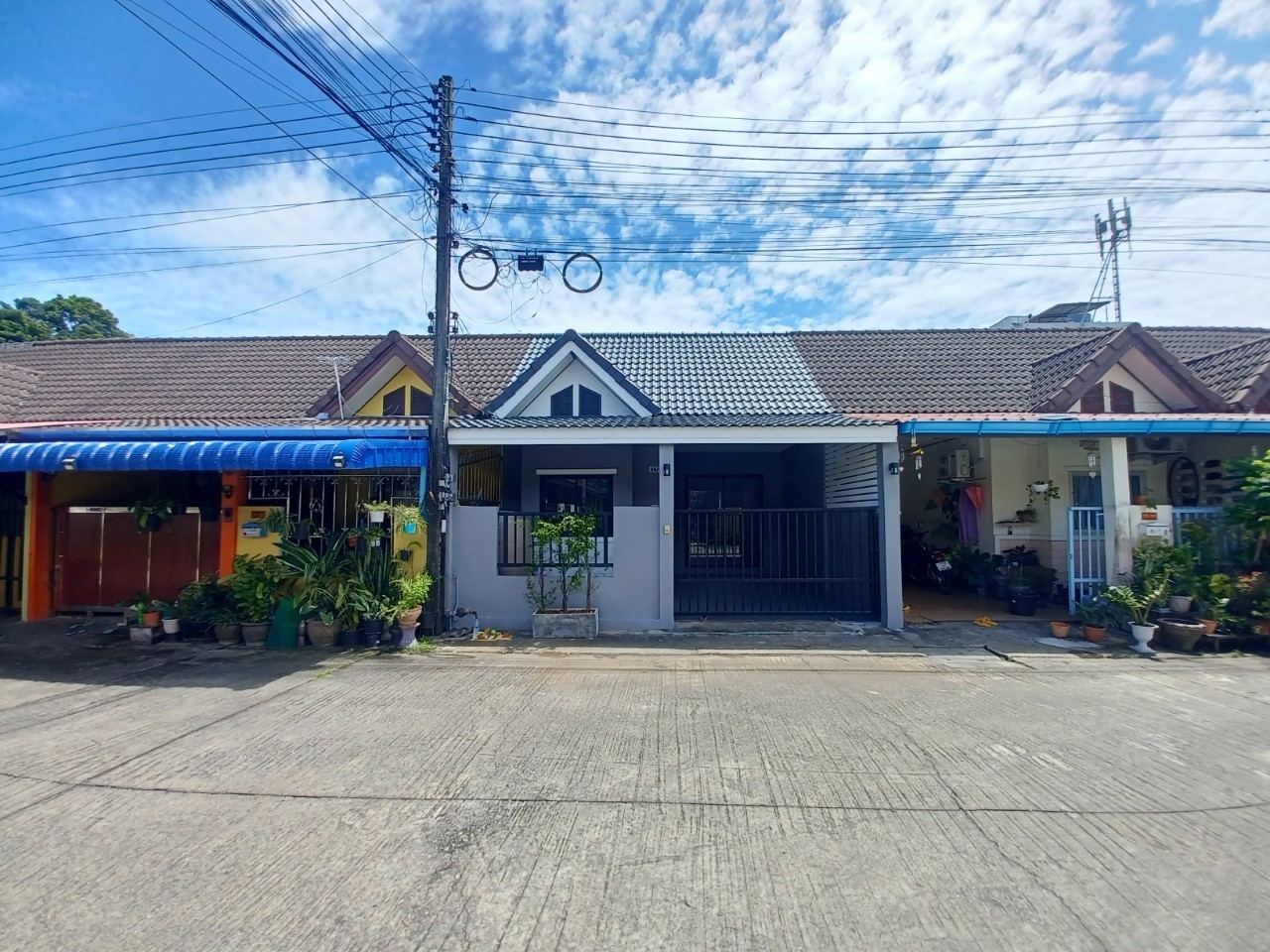 For Sales : Thalang, Town House @Ekachai Villa, 2 Bedrooms, 1 Bathrooms