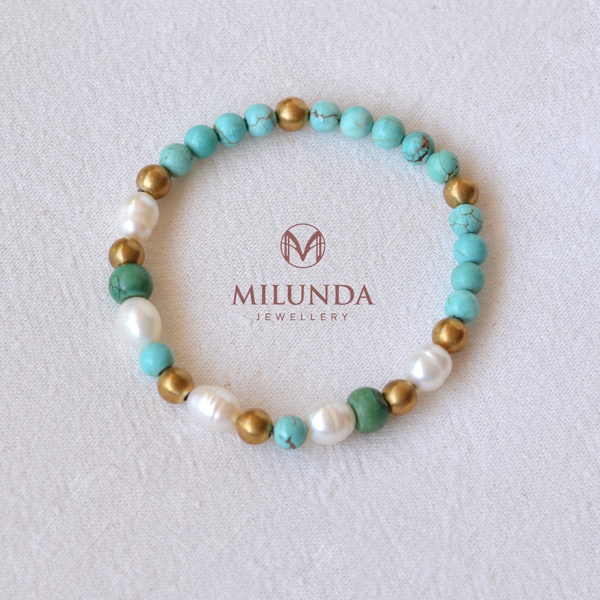 กำไลหินเสริมทรัพย์มั่งคั่ง สำหรับผู้ที่เกิดวันพุธมี 6 แบบ