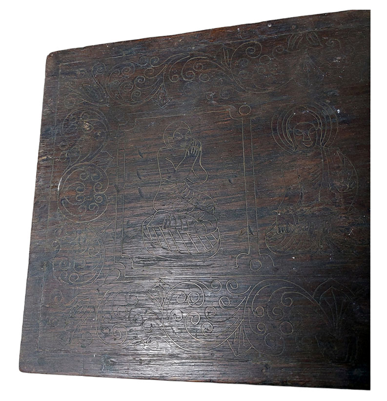 กล่องไม้เก่าตอกลายด้วยเส้นทองเหลือง-BPT2745-