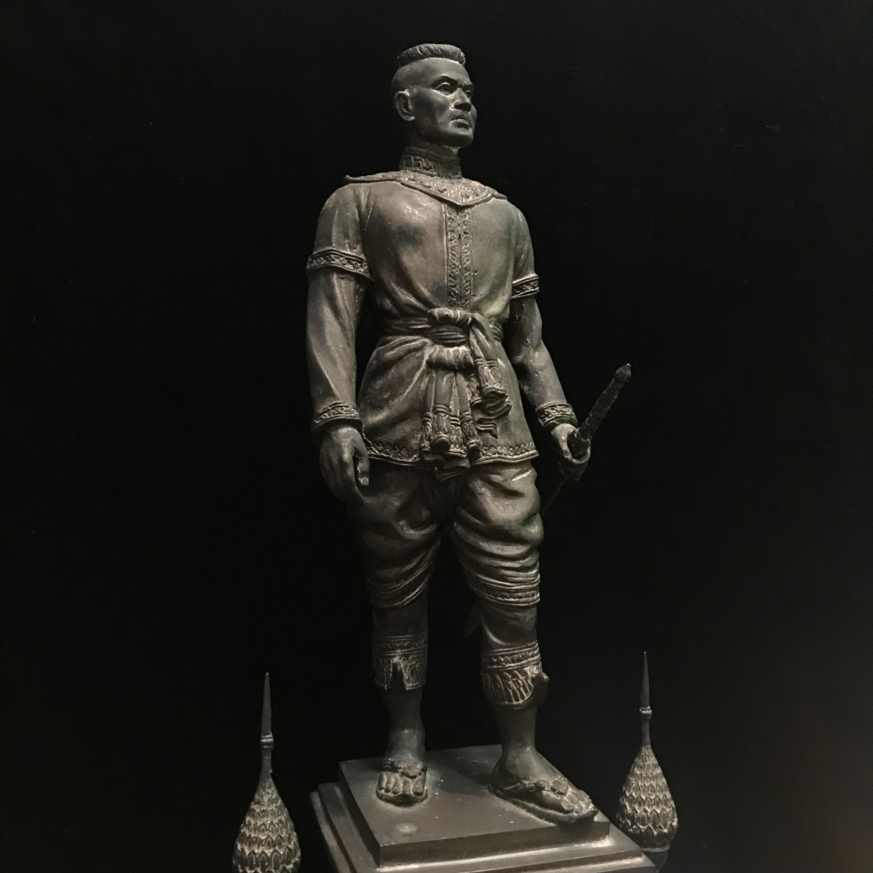 สมเด็จพระนเรศวรมหาราช ที่ระลึก 400 ปี ยุทธหัตถี สุพรรณบุรี ปี2535 (สง่างามสมพระเกีตยรติหายาก)