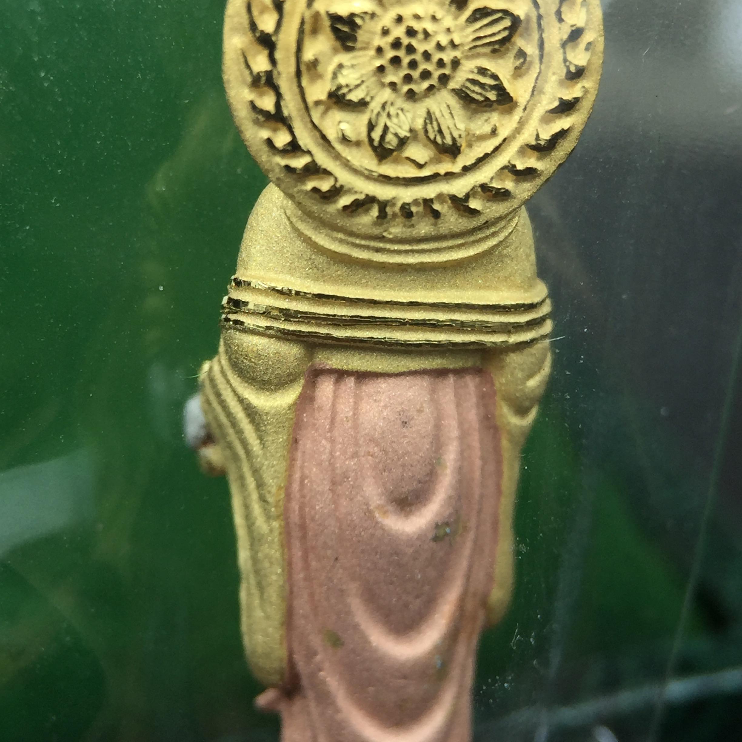 พระโพธิสัตว์อวโลกิเตศวร(เจ้าแม่กวนอิม)รุ่นฉลองปีกาญจนาภิเษก ปี2540 เนื้อเงินบริสุทธิ์ 99.9%(ชุบ3กษัตริย์) เทศบาลนครหาดใหญ่จัดสร้างถวายเฉลิมพระเกียรติพระบาทสมเด็จพระเจ้าอยู่หัวทรงครองสิริราชสมบัติครบ 50 ปี(สภาพซีนซองเดิมกล่องบรรจุการ์ดใบรับรองเดิมครบ)หายาก