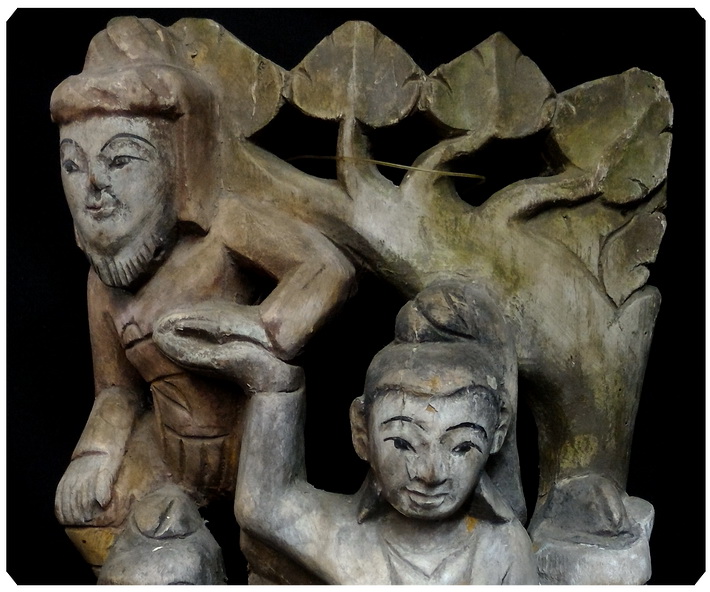 ไม้แกะสลักเก่า ศิลปะพม่า สูง 34cm