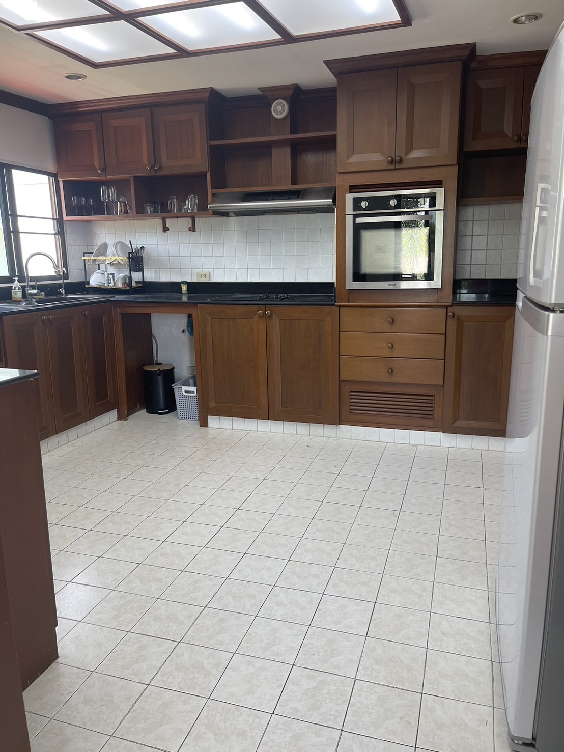 For Rent : Rawai, Private Pool Villa, 6 bedrooms 5 bathrooms