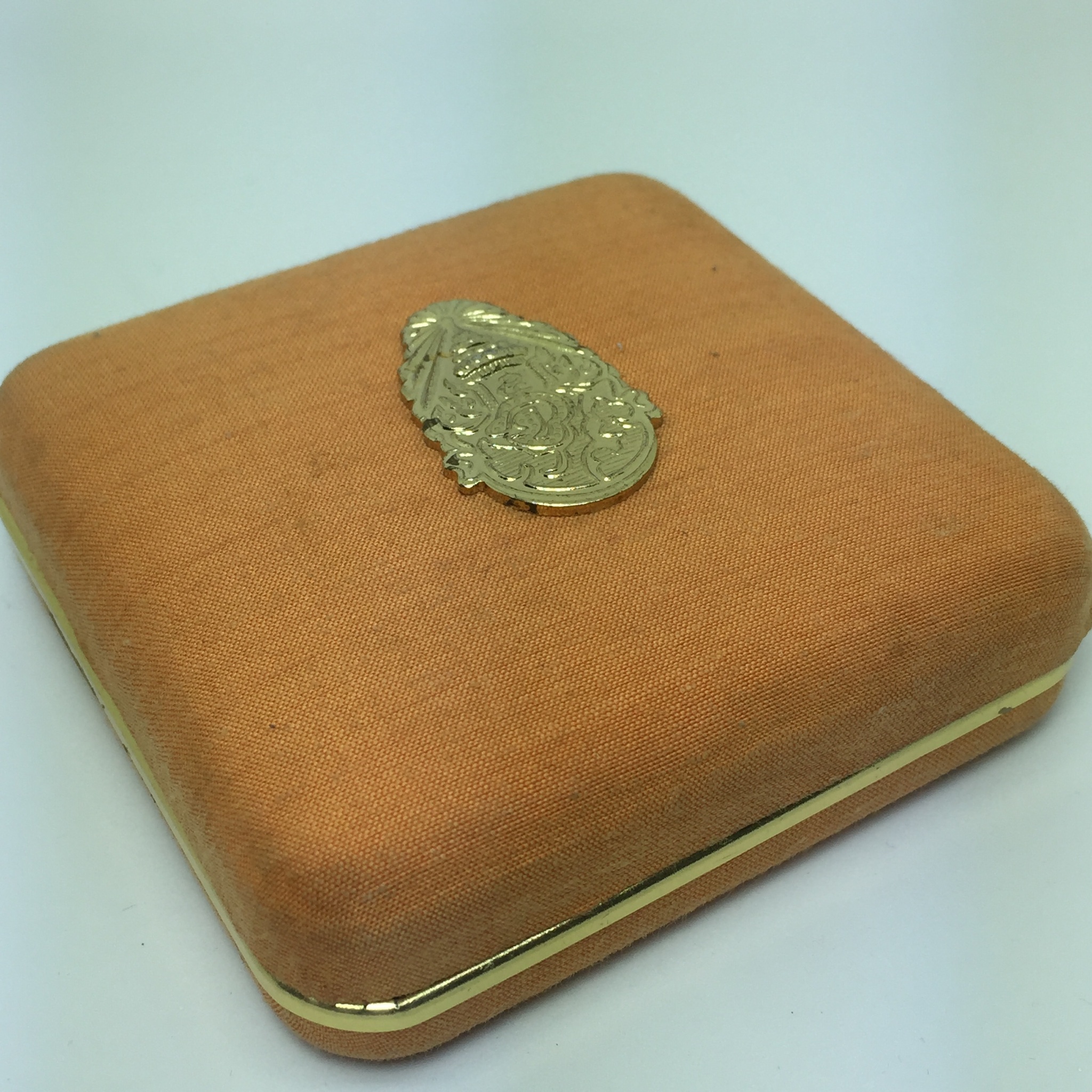 เหรียญรัชกาลที่ 5 หลัง 12 นักษัตริย์ รุ่นมหาลาภ ปี 2539 เนื้อเงินขัดเงา(เพิร์ธ) กล่องบรรจุเดิมสวยงาม