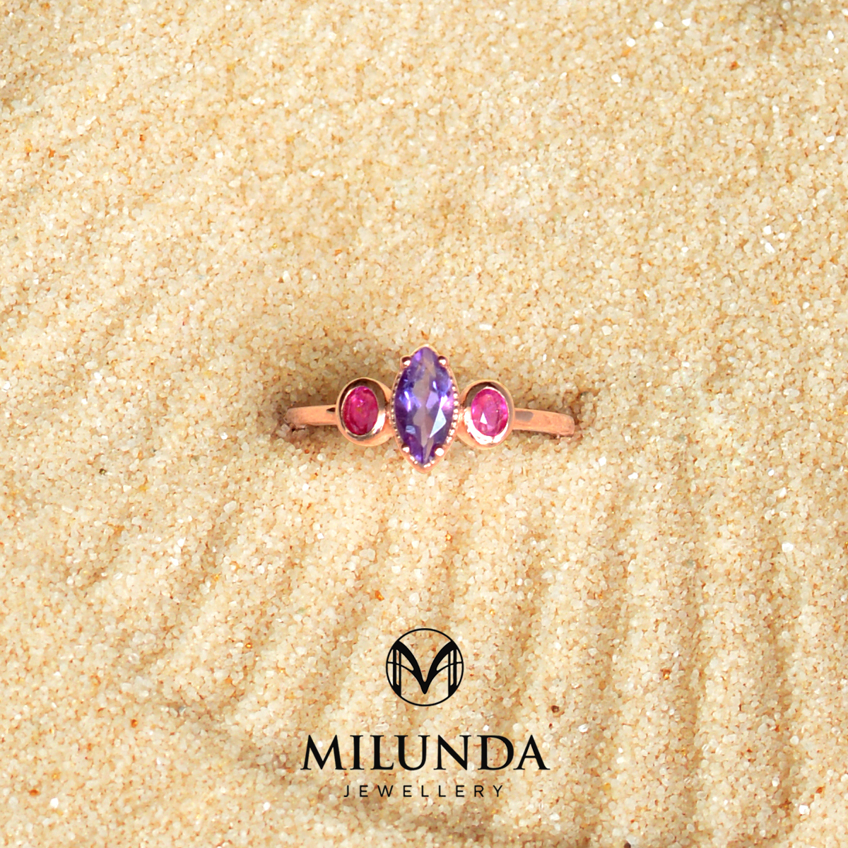 แหวนพลอยแท้รูปทรงมาร์คีย์ Marquise gemstone rings Magic collection