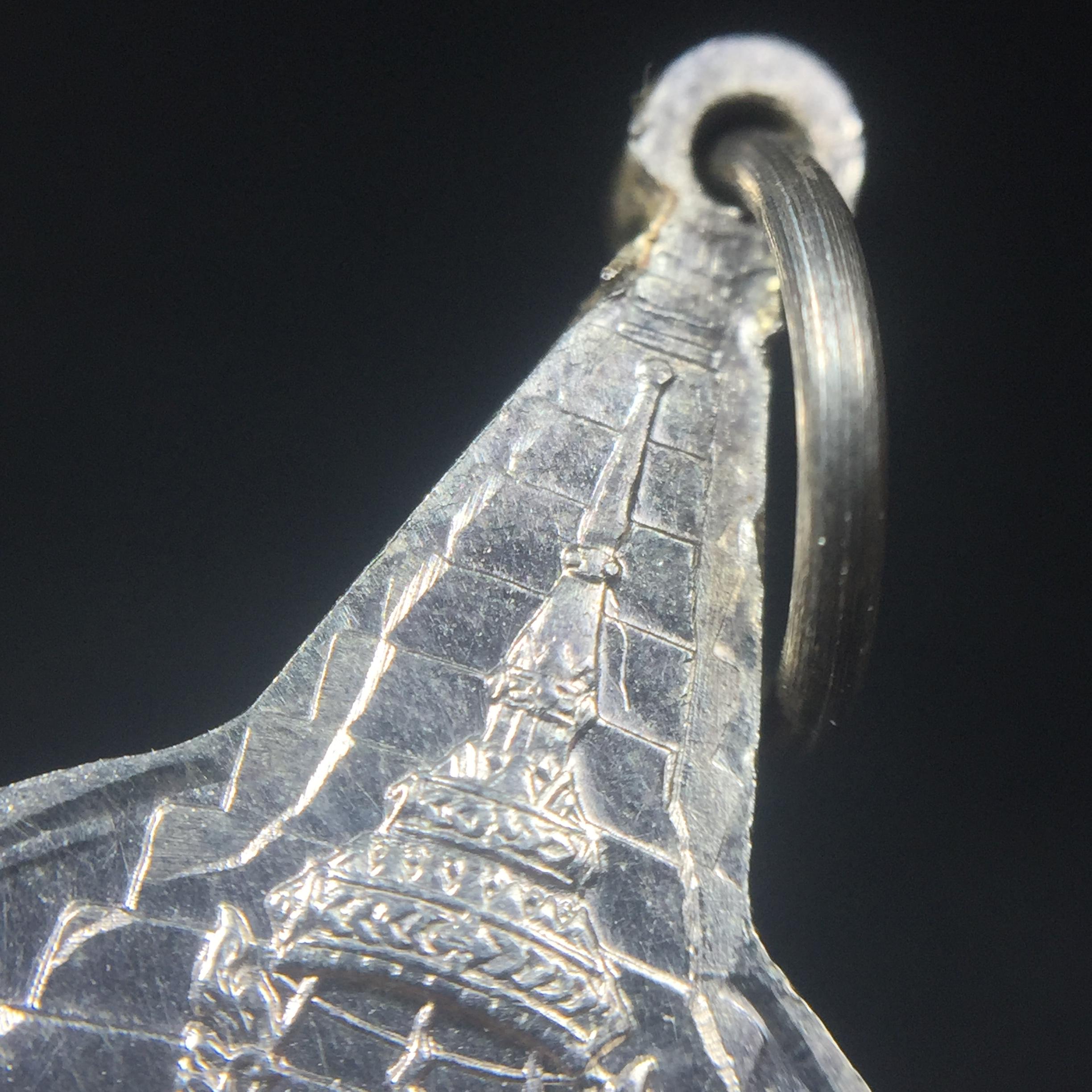 เหรียญพระชัยหลังช้าง ภปร. ครบ 5 รอบ ในหลวงรัชกาลที่9 พ.ศ.2530 เนื้อเงินพิมพ์เล็ก(หนัก 2 สลึง(7.6กรัม))หายาก สภาพสวยเดิมพร้อมซองเดิมกองกษาปณ์(พิธีใหญ่ รุ่นยอดมนิยม)