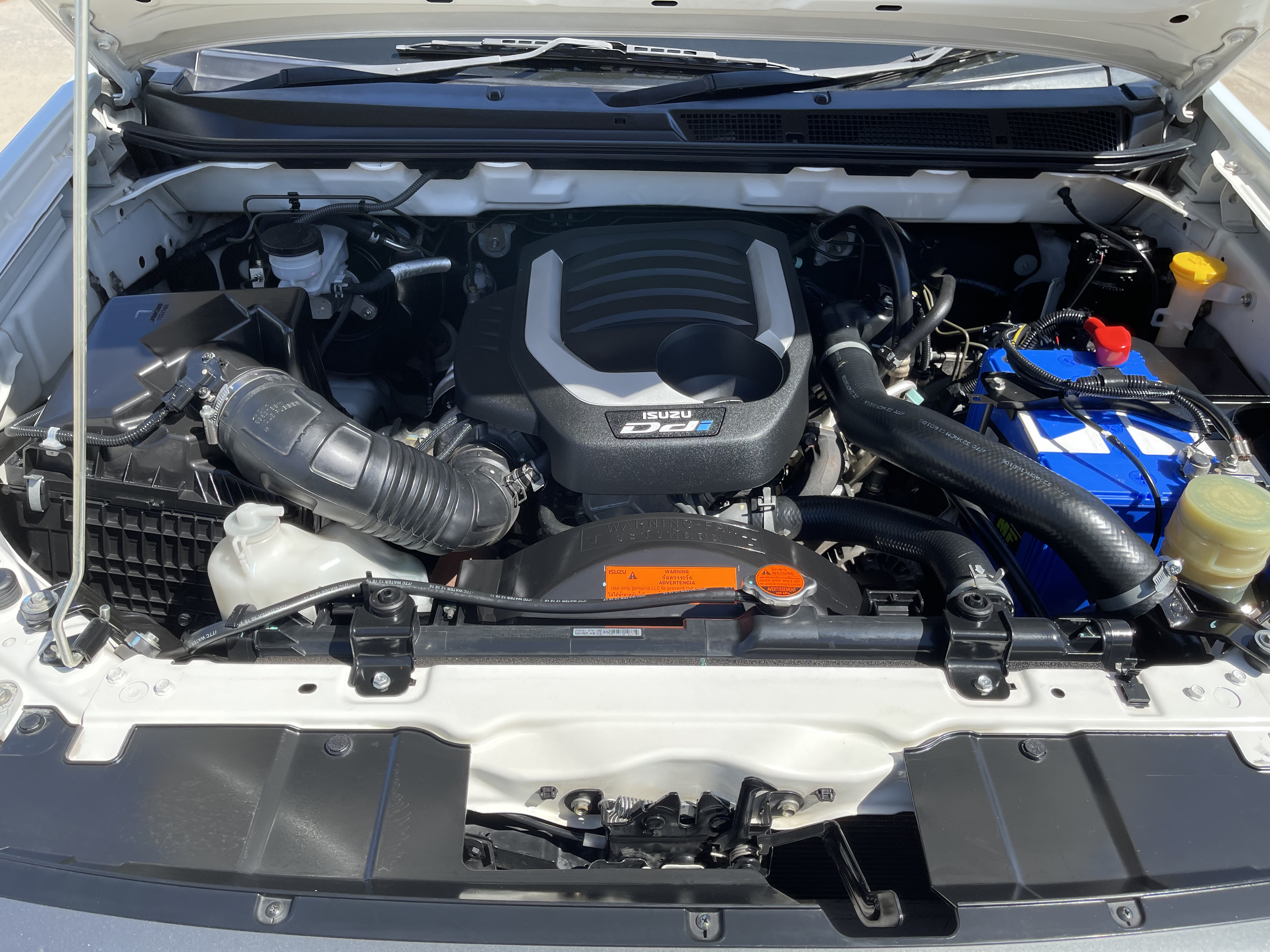 Isuzu Dmax All New 4ประตู 1.9 S 2016 ขาว