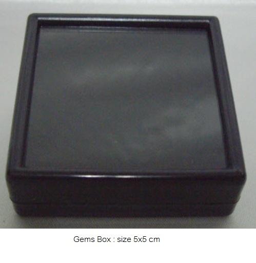 (20กล่อง)กล่องพลาสติกใส่พลอยหรือเพชร ฝาใส 5x5 สีดำ