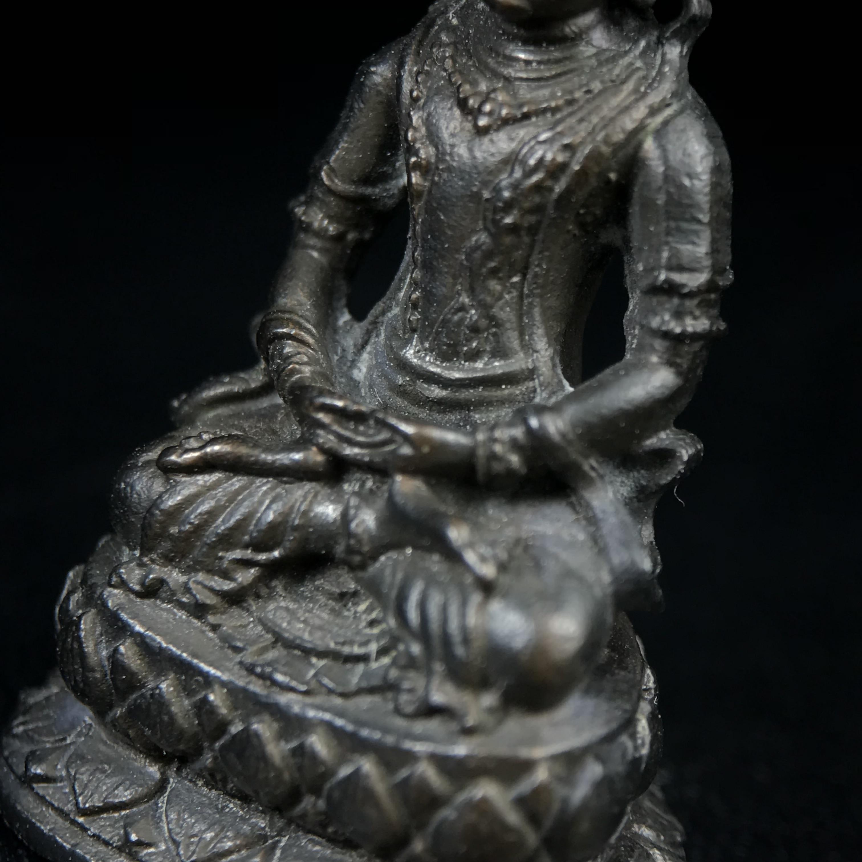 พระไวโรจนะพุทธ(กริ่งธิเบต) ท่านเจ้าคุณโพธิ์แจ้ง วัดมังกรกมลาวาส(เล่งเน่ยยี่) ปี 2515(รุ่นแรก) เนื้อนวโลหะ พิธีใหญ่ฉลอง ๑๐๐ปี วัดมังกรกมลาวาส (ในหลวงรัชกาลที่ ๙ ทรงเสด็จเททอง ) หลวงปู่โต๊ะ วัดประดู่ฉิมพลีเมตตาอธิษฐานจิตปลุกเสก (หายาก)