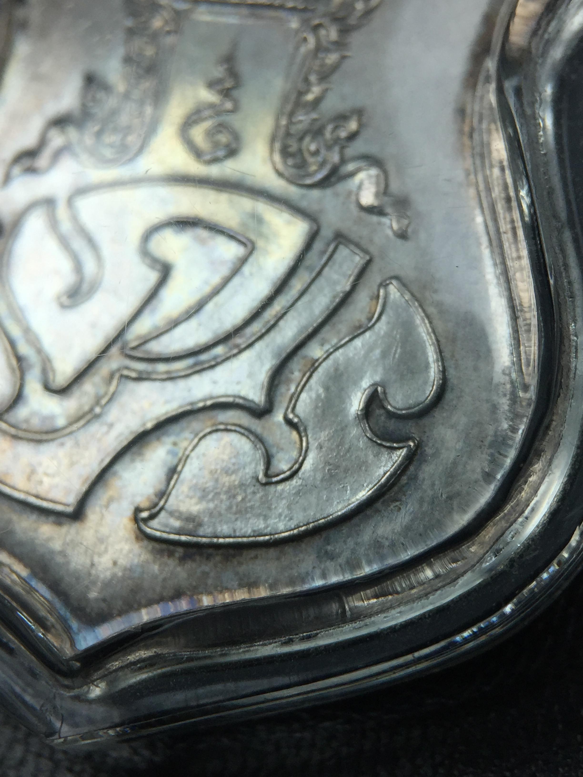 เหรียญสังคีตมงคล ภปร. ปี 2509(พระราชทาน)สุดยอดหายาก สร้างโดยพระราชทรัพย์ส่วนพระองค์ของพระบาทสมเด็จพระเจ้าอยู่หัวรัชกาลที่9(1ใน300 เหรียญ)เนื้อเงินสภาพสวยๆมีผิวขึ้นน้ำทองรุ้งๆเดิมๆตามกาลเวลา