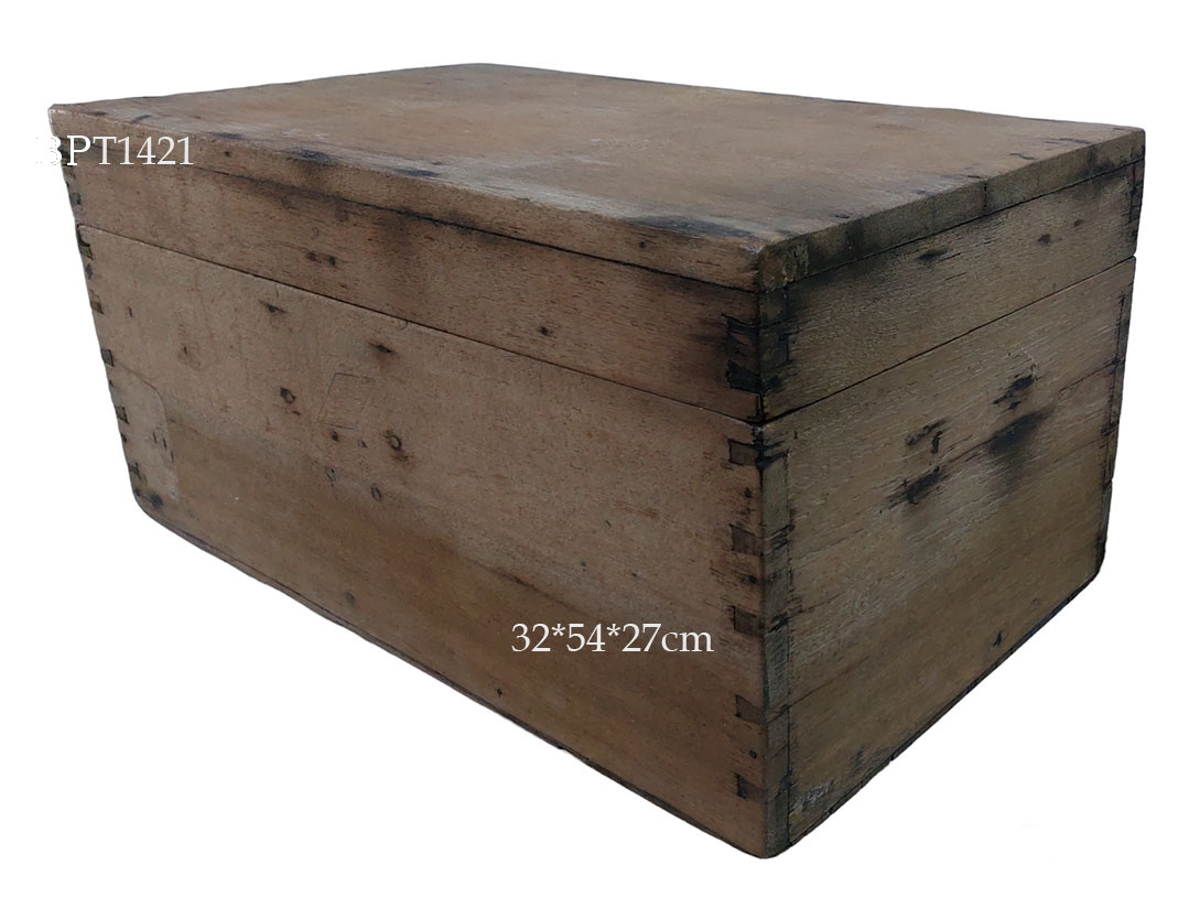 หีบไม้สัก งานเก่า ขนาด32*54*27cm