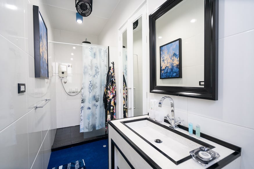 For Sales : Rawai, Luxury Private Pool Villa, 7 bedrooms 7.5 bathrooms, 450 sqm.