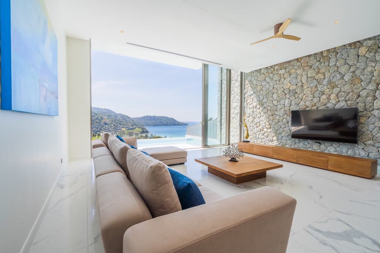 For Sale : Kata Private Luxury Pool Villa, 5 bedrooms 6 Bathrooms, Sea view.