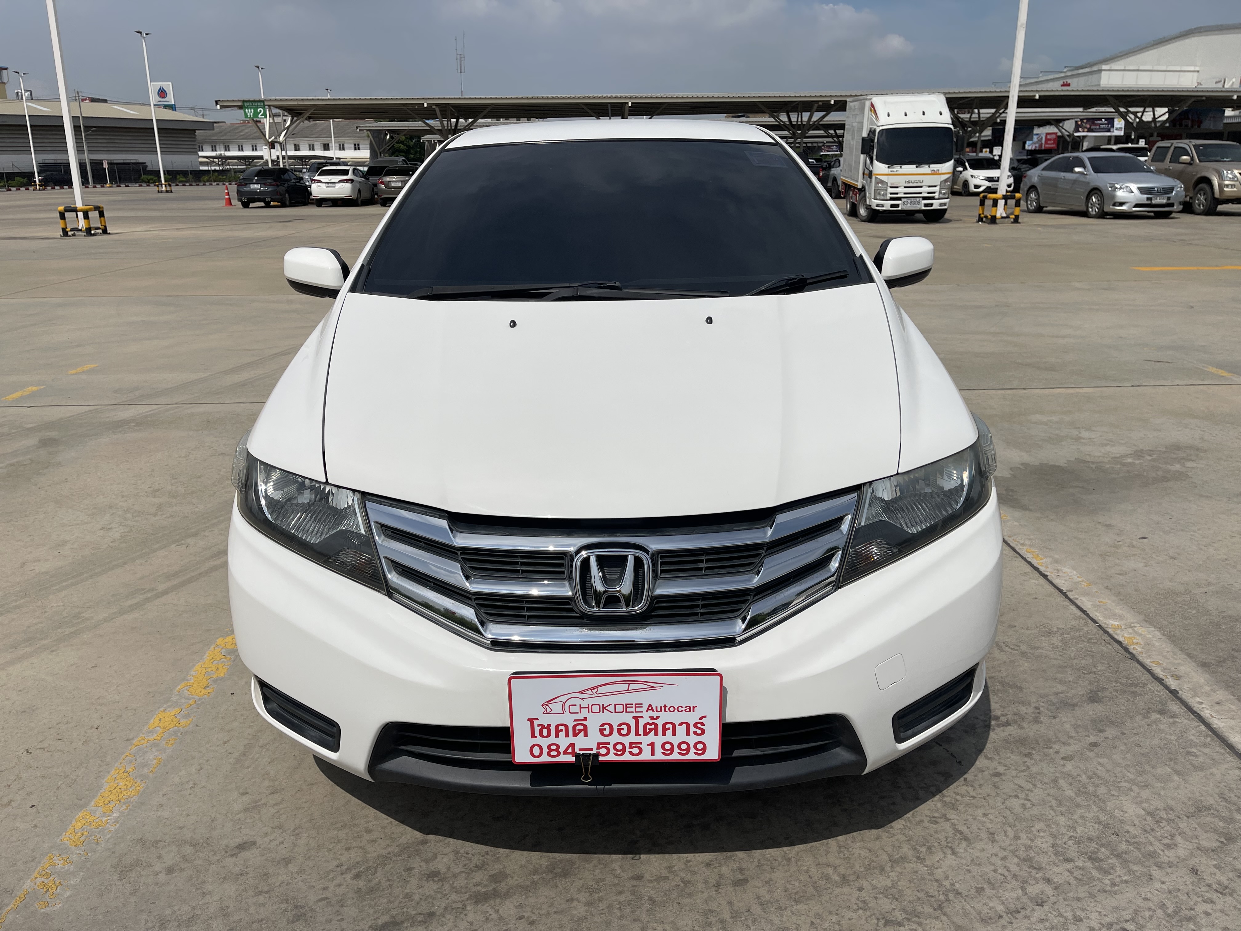 Honda City 1.5 V At 2013 ขาว