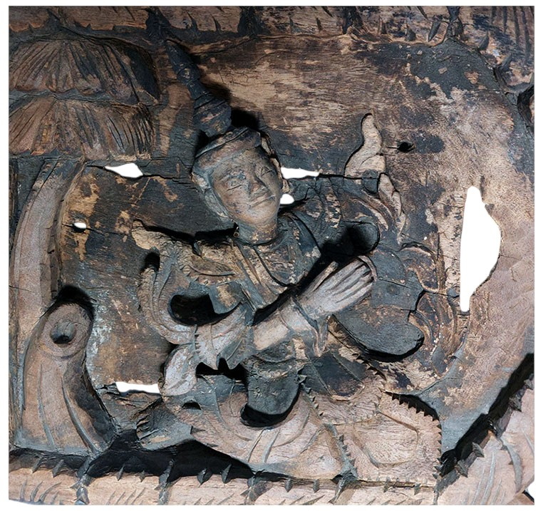 แผ่นไม้แกะสลักเก่าศิลป์พม่า -เทวดาในซุ้ม 💥ราคารับเอง!💥