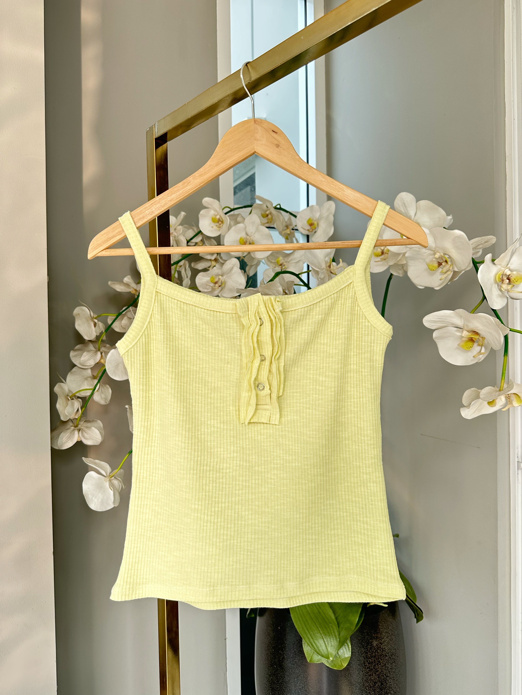 สายเดี่ยวกระดุม