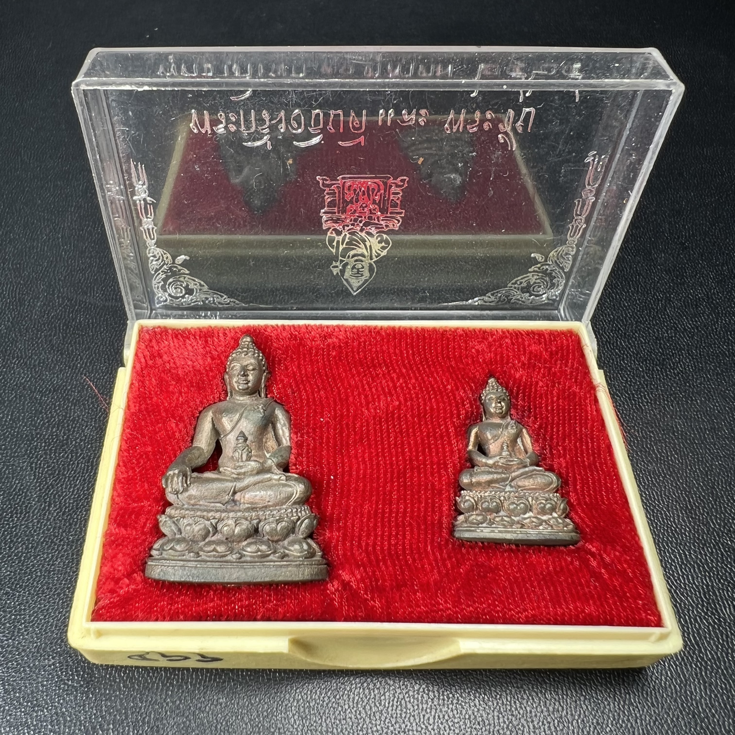 พระกริ่ง-พระชัยวัฒน์อธิบดี ปี2525 ของดีอัยการ (มีไว้บูชาเลื่อนยศเลื่อนตำแหน่งทุกท่าน)(1ใน 2525 ชุด)