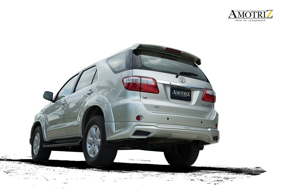 Toyota Fortuner 2005-2012 body kits by Amotriz