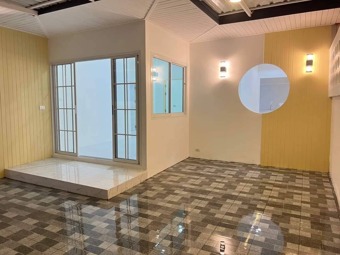 For Sales : KuKu, Semi-detached house, 3 bedrooms 2 bathrooms