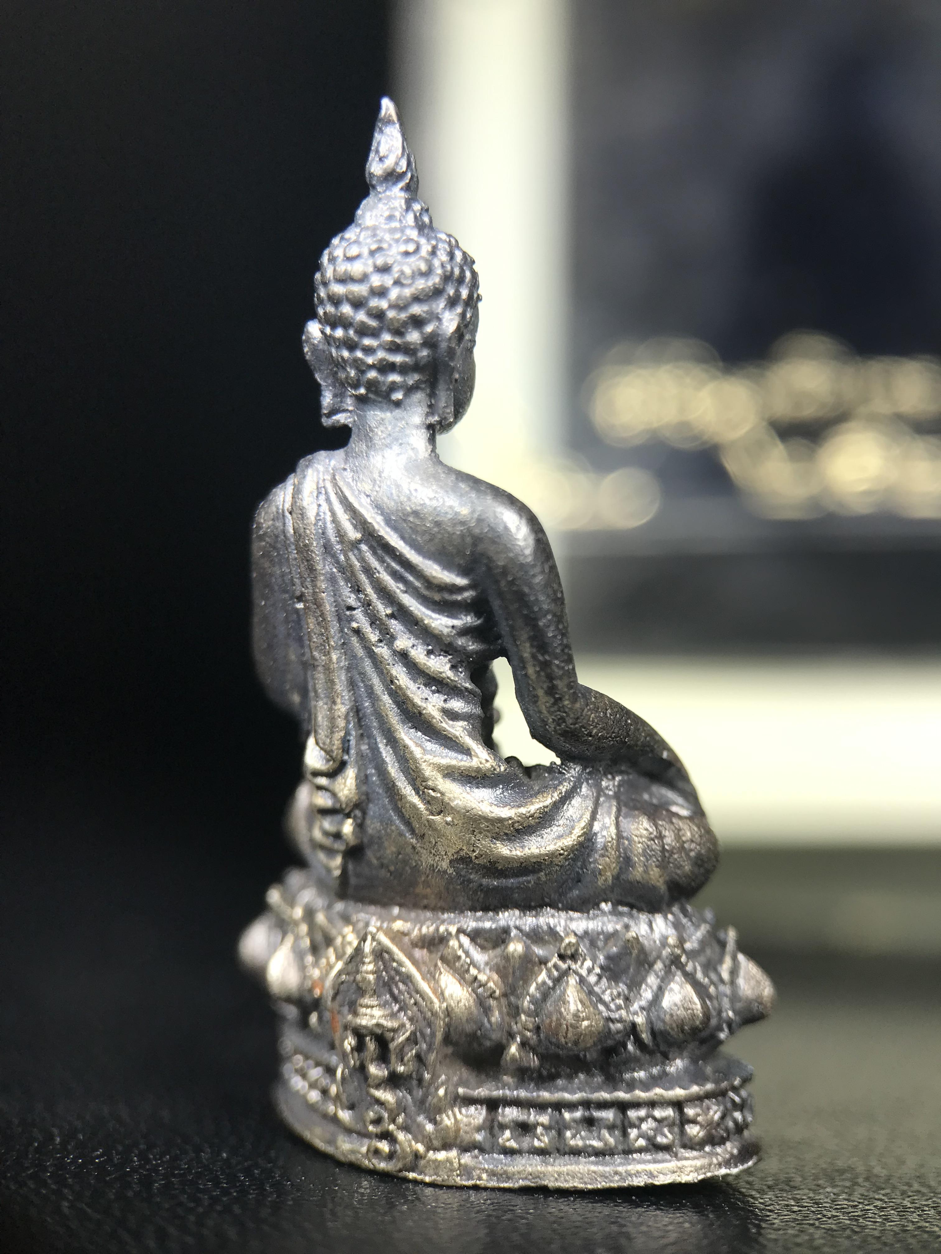 พระกริ่งพรหมรังสี อนุสรณ์ 190 ปี สมเด็จพระพุฒาจารย์ โต วัดอินทรวิหาร ปี2521 เนื้อเงิน(ผิวเดิมเข้มขลัง)พิธีมหาพุทธาภิเษกครั้งยิ่งใหญ่ พิธีสรรพสิทธิชัยไพรีพินาศมหามังคลาภิเษก หมายถึงฤกษ์การปลุกเสกที่เน้นด้านโชคลาภ มีชัยชนะต่อศัตรูการค้า การงาน(รุ่นนี้แนะนำ)