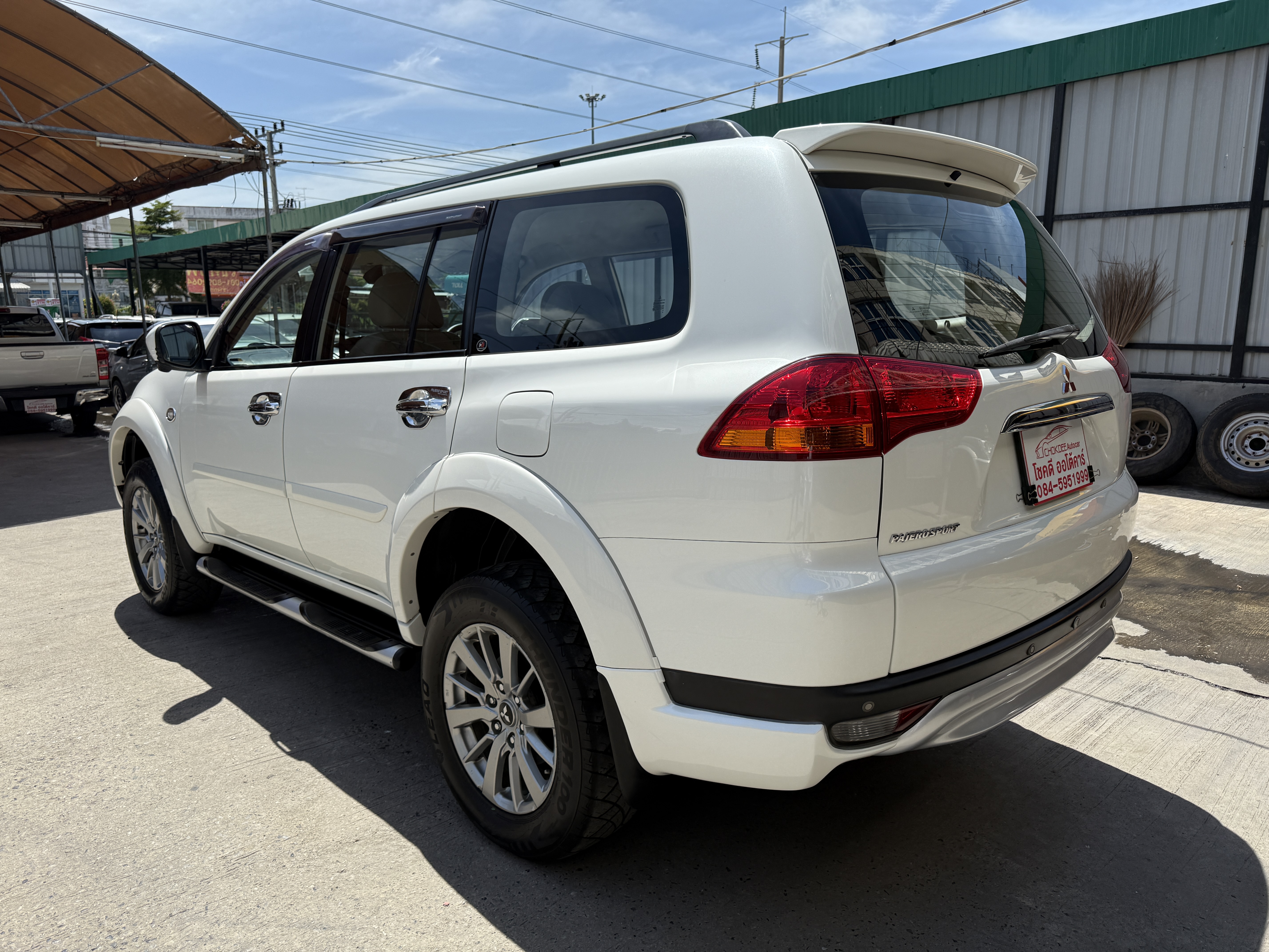 Mitsubishi Pajero Sport 2.5 GT 2WD At 2011 ขาวมุก
