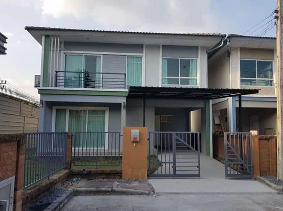For Rent : Kathu, Private House Modern Style, 3 bedrooms 2 Bathrooms, Garden View