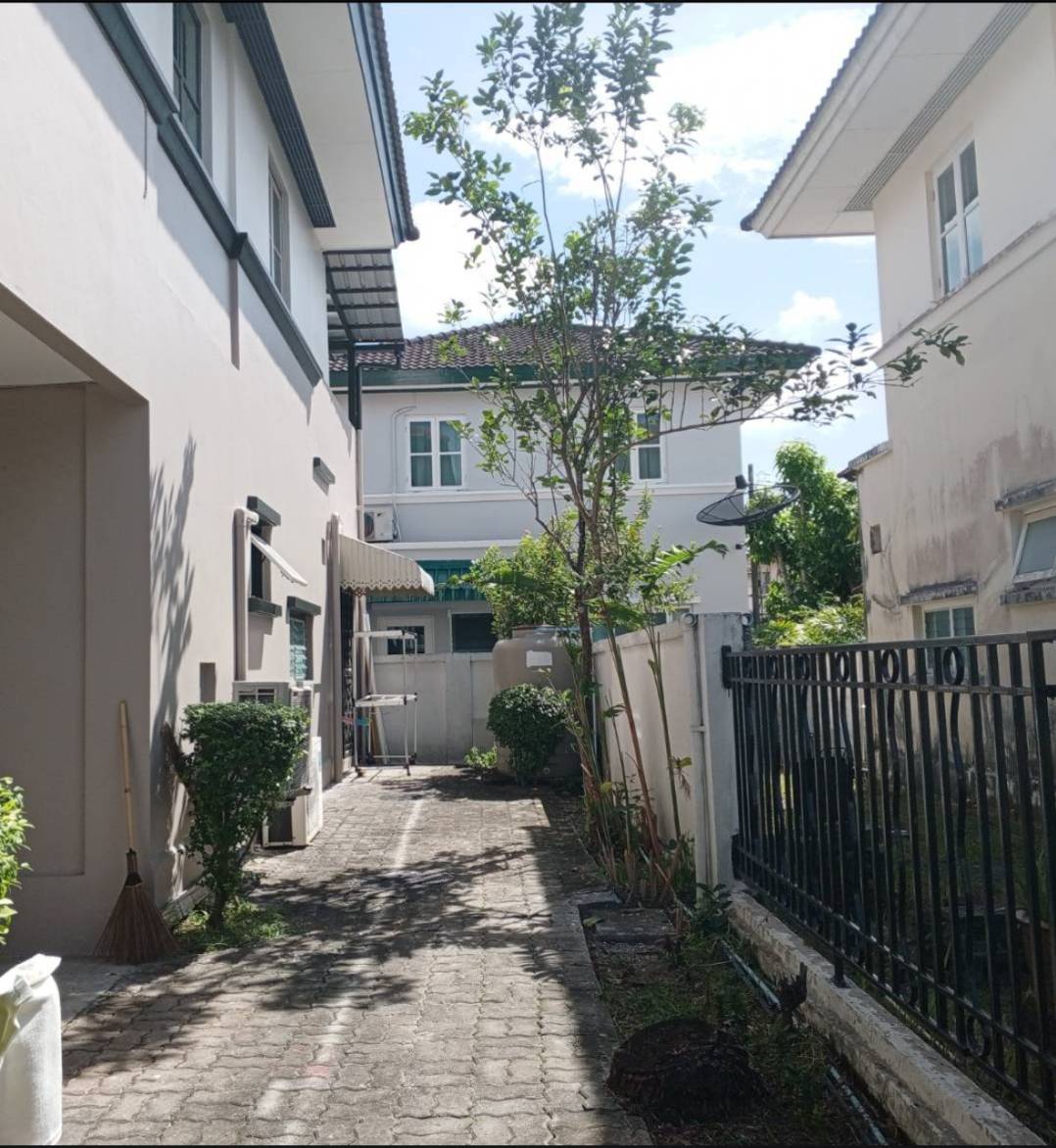 For Rent : Chalong, 2-story detached house with swimming pool, 2 bedrooms 3 bathrooms