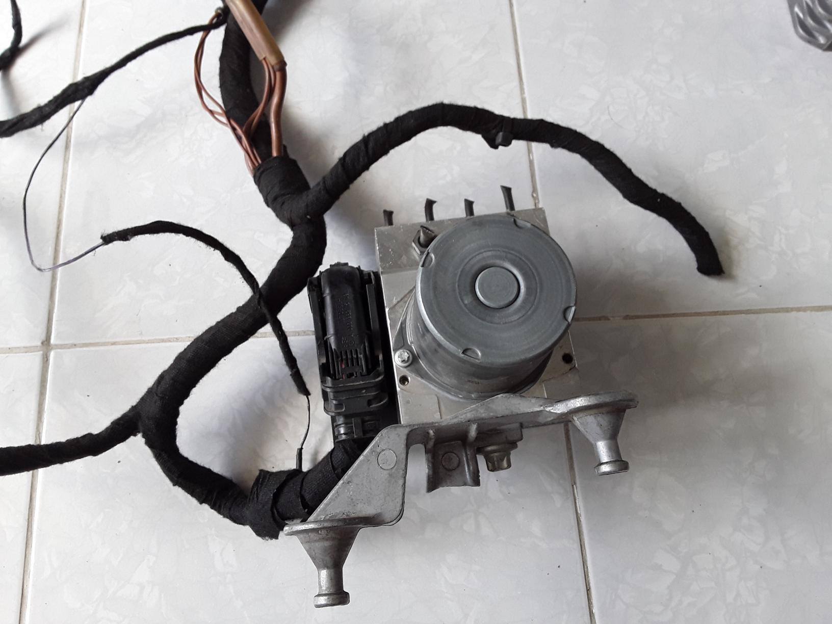 ปั๊มABS BENZ W2169 A170
