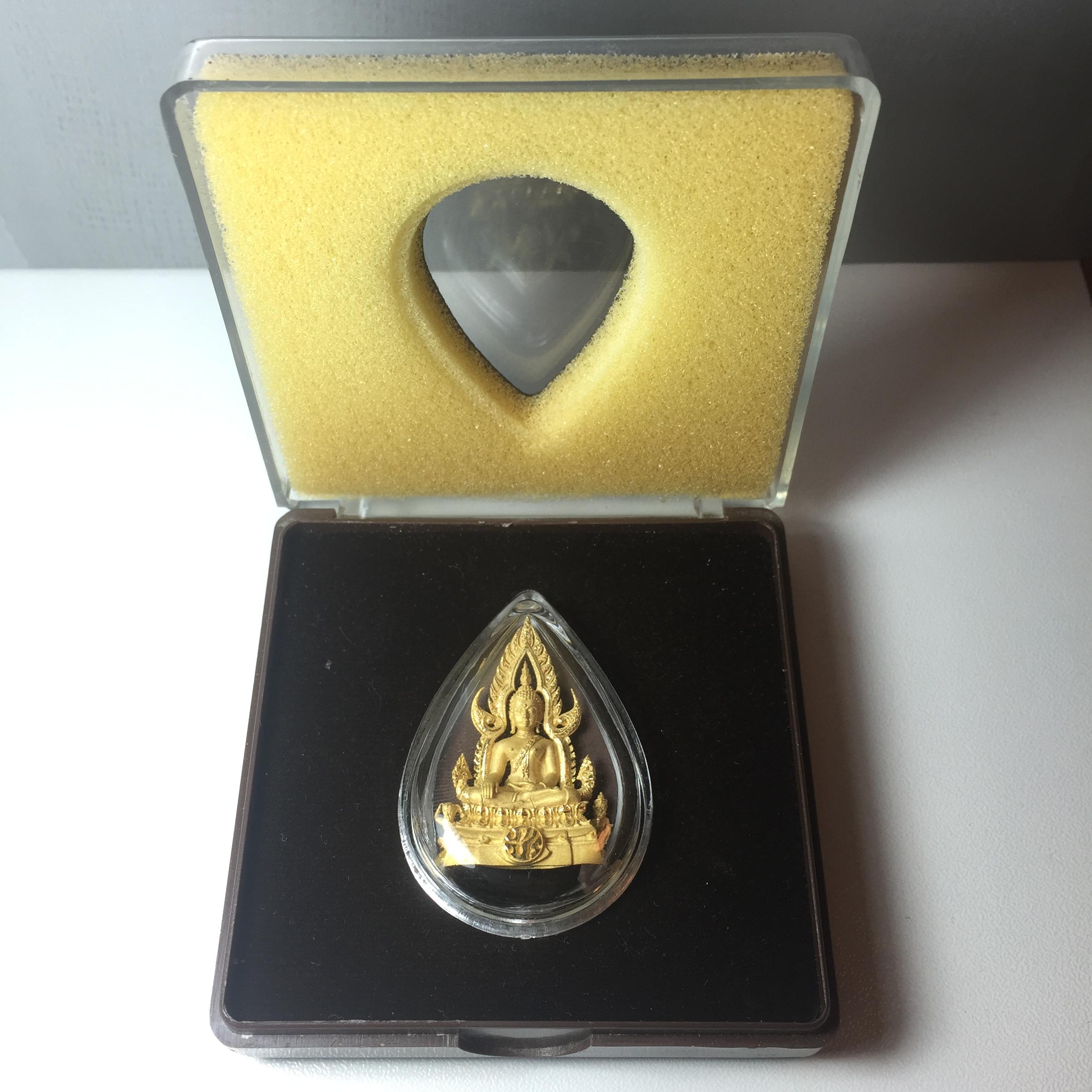 พระพุทธชินราช ภปร โครงการ "เพราะแผ่นดินนี้ คือ แผ่นดินเกิด"ปี2548