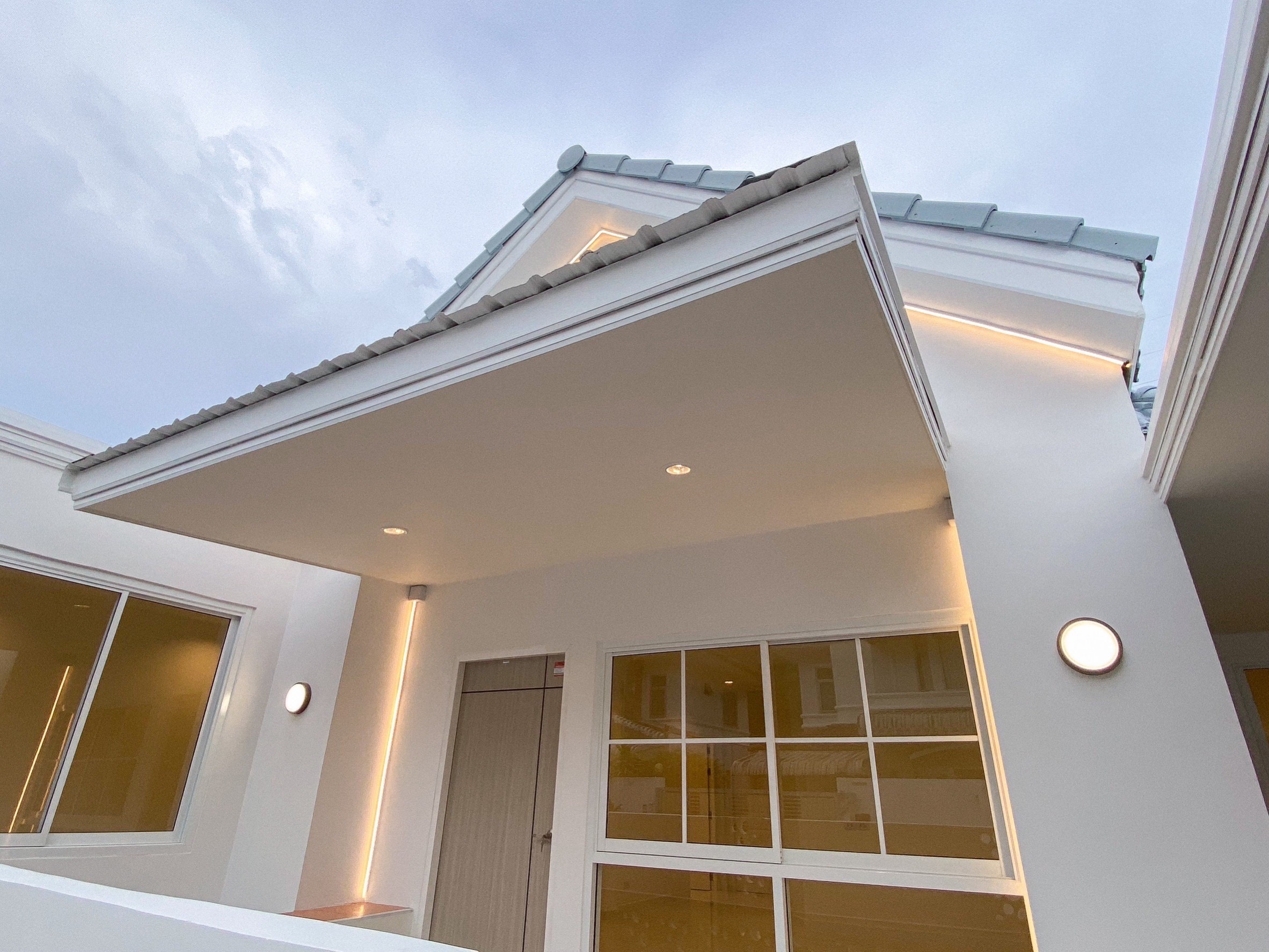 For Sale : Bypass, One-story semi-detached house, 3 Bedrooms 2 Bathrooms