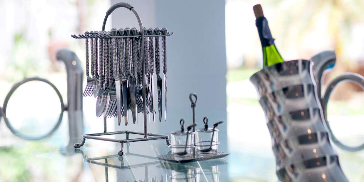 For Rent : Thalang, Stylish Pool Villa, 4 bedrooms 4 bathrooms