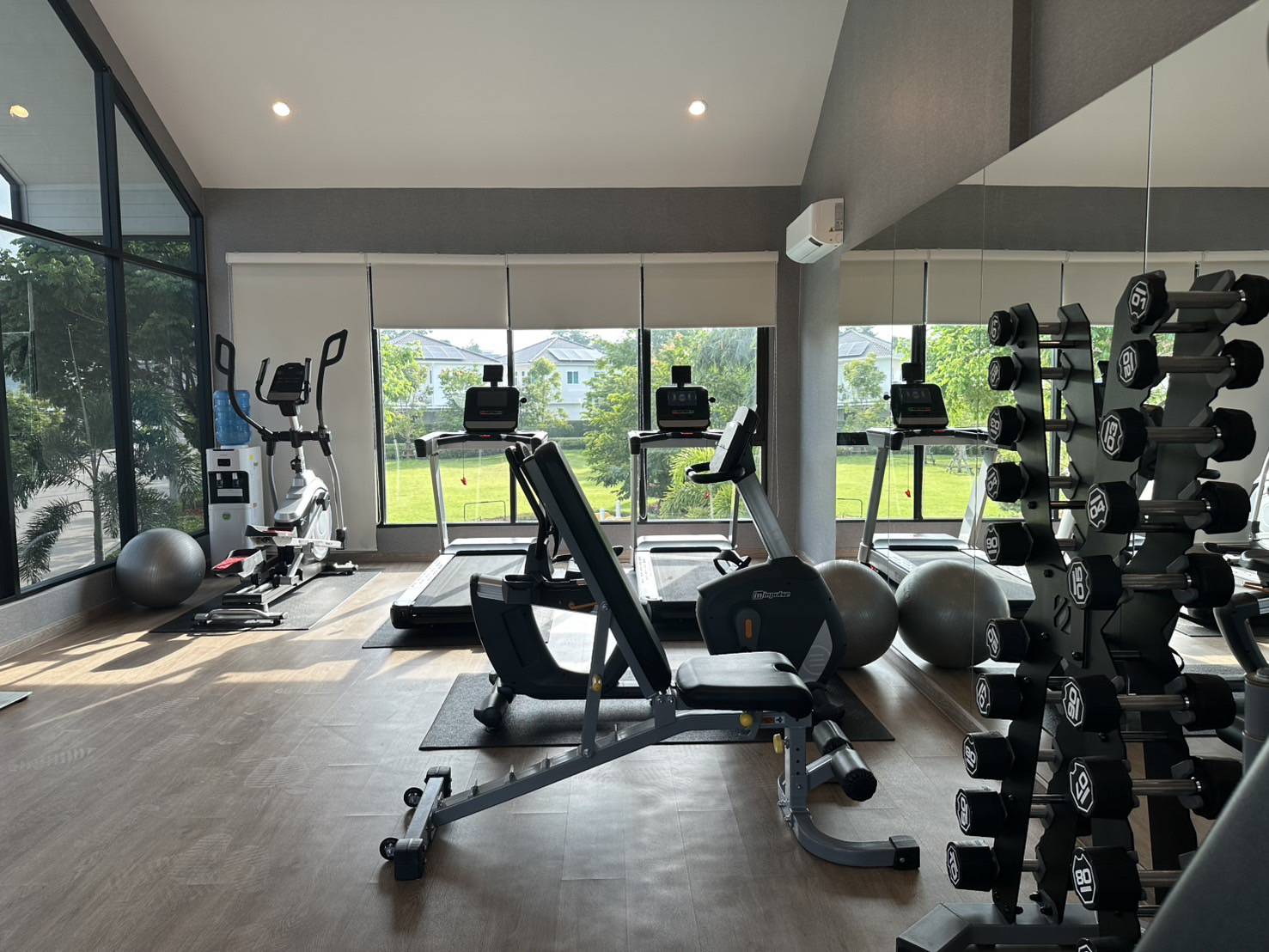 For Rent : Wichit, 2-Storey Twin House, 3 Bedrooms 3 Bathrooms