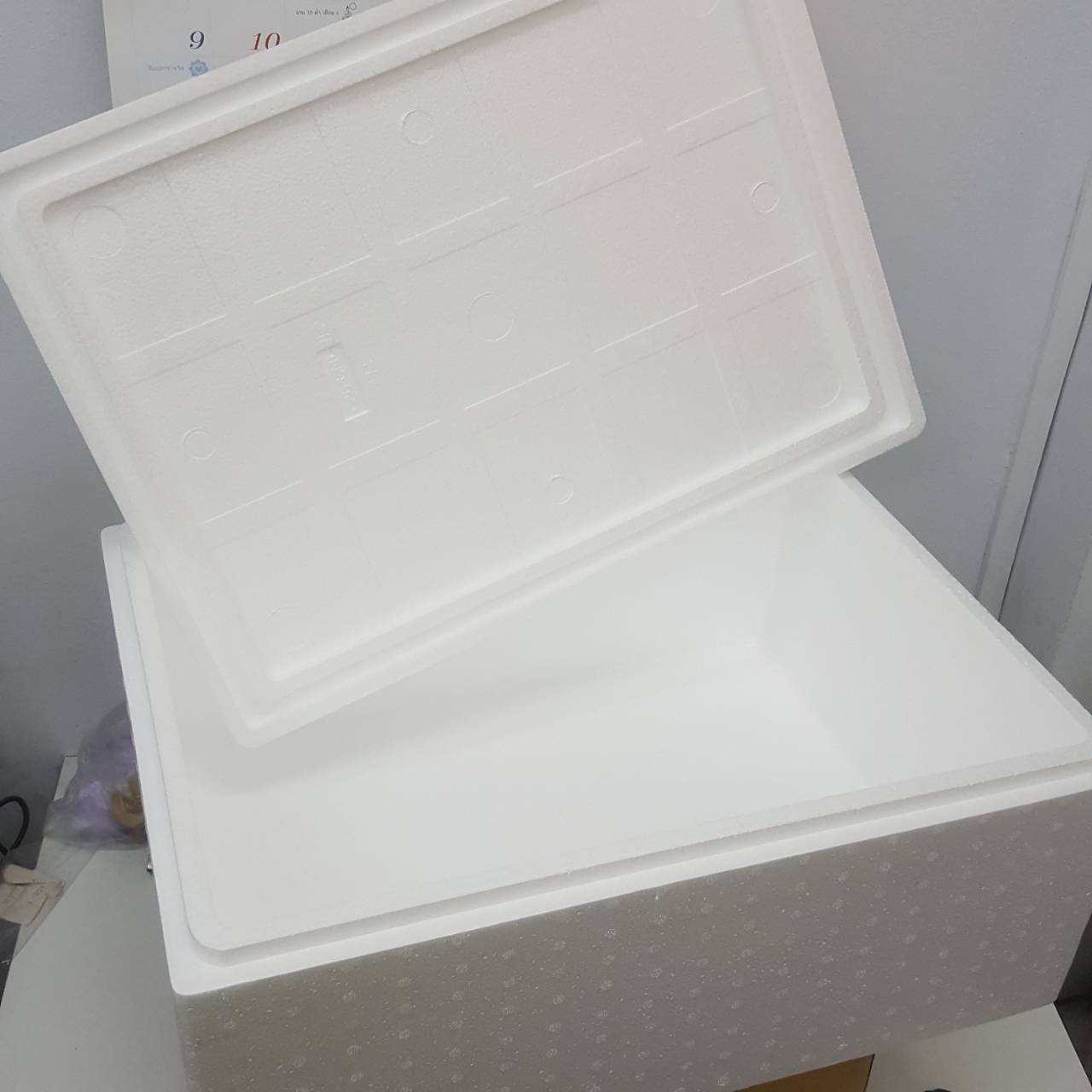 กล่องโฟม Box 26 cm.