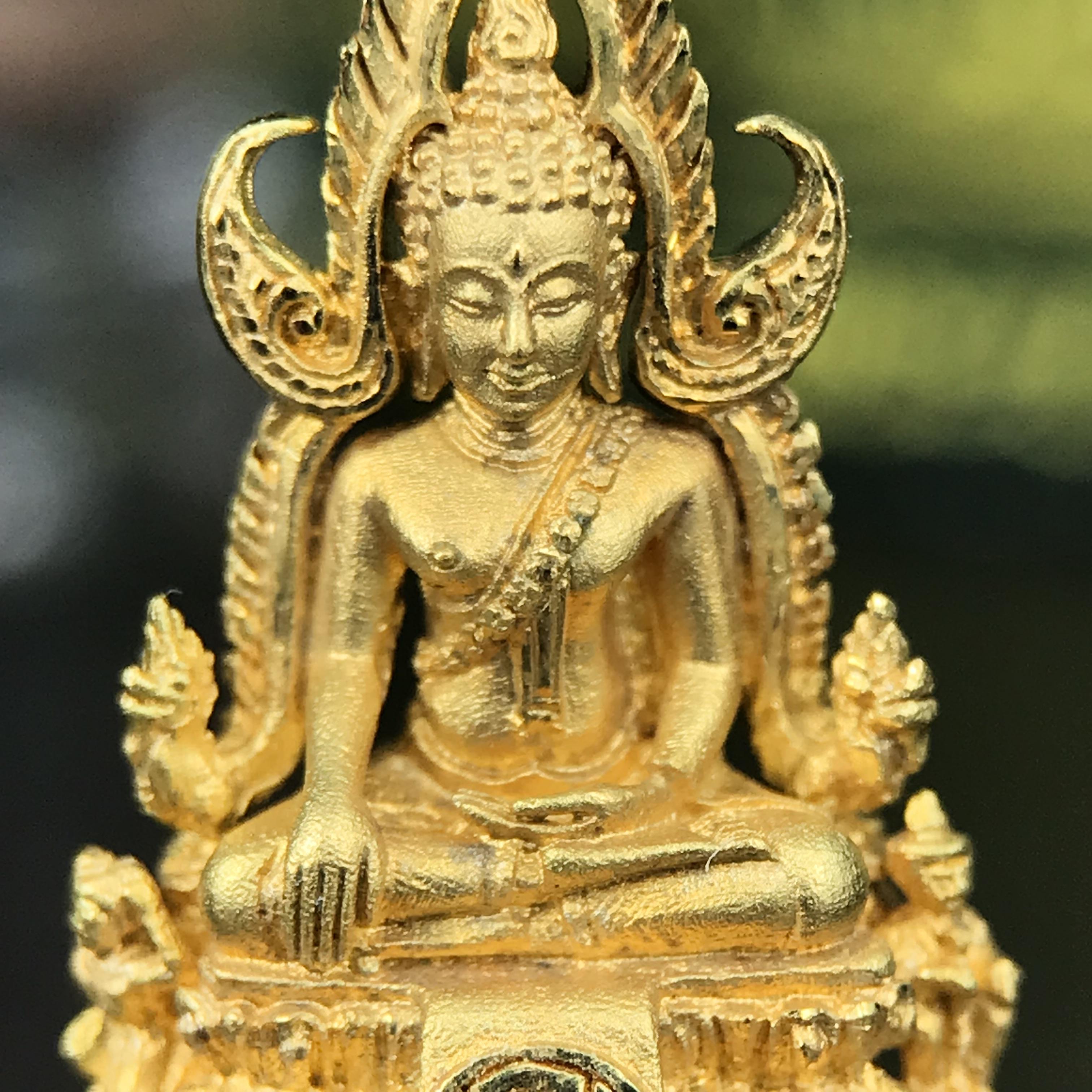 พระพุทธชินราช ภปร. 84 พรรษา เนื้อทองคำ พิมพ์เล็กขนาดหน้าตัก 1/4 นิ้ว(สูง 2.0 ซม.)(พระราชทานมวลสาร จิตรลดาและเส้นพระเจ้า(เส้นผม)รัชกาลที่9)พุทธศิลป์ทรงคุณค่าอีกหนึ่งรุ่นยอดนิยม(หมายเลขสวย ๑๙๑๙)(1ใน1000องค์)หายาก