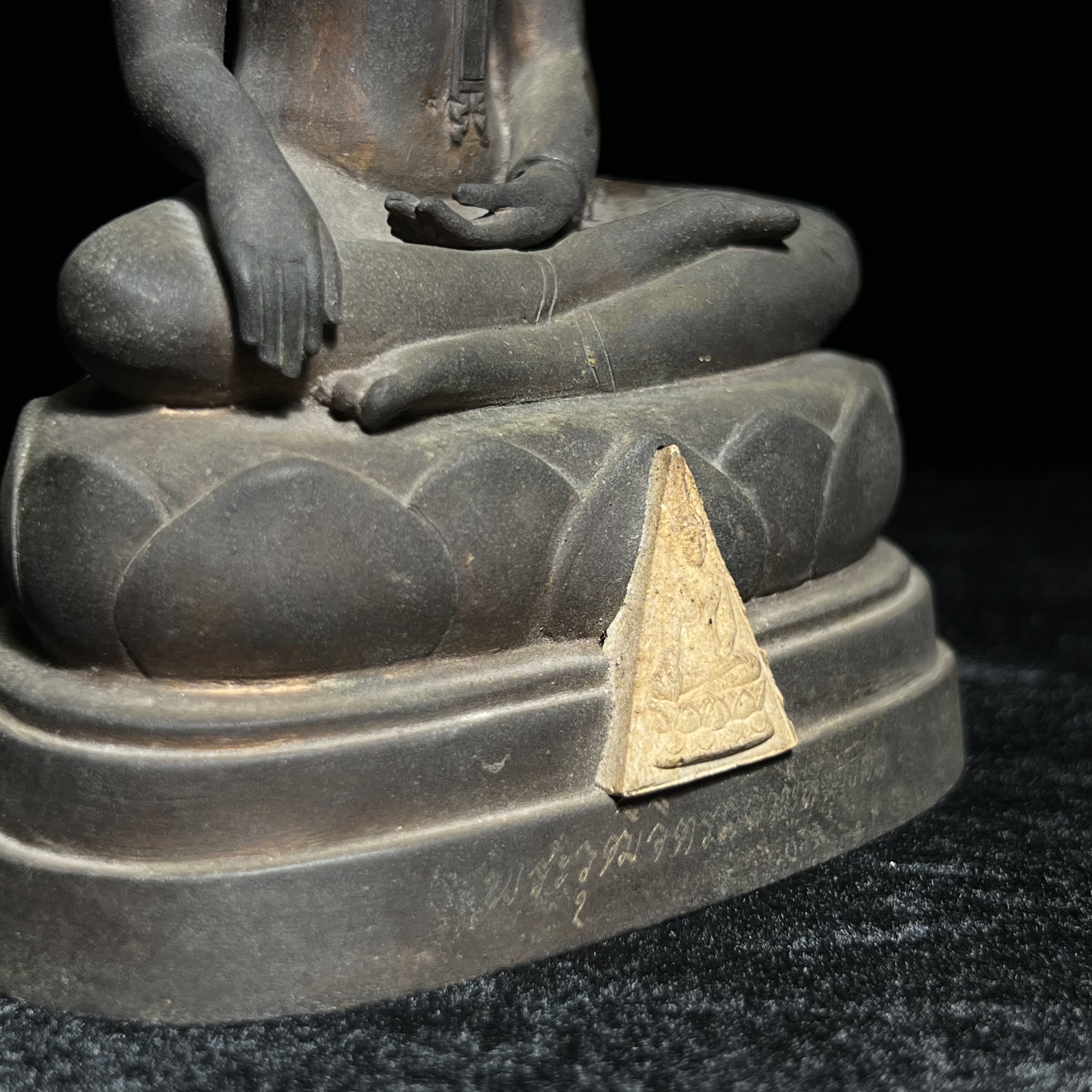 พระวุฒิจิตรลดามหามงคล ปี2542 หน้าตัก 3.5นิ้ว(อีก1ของดีที่หายาก)