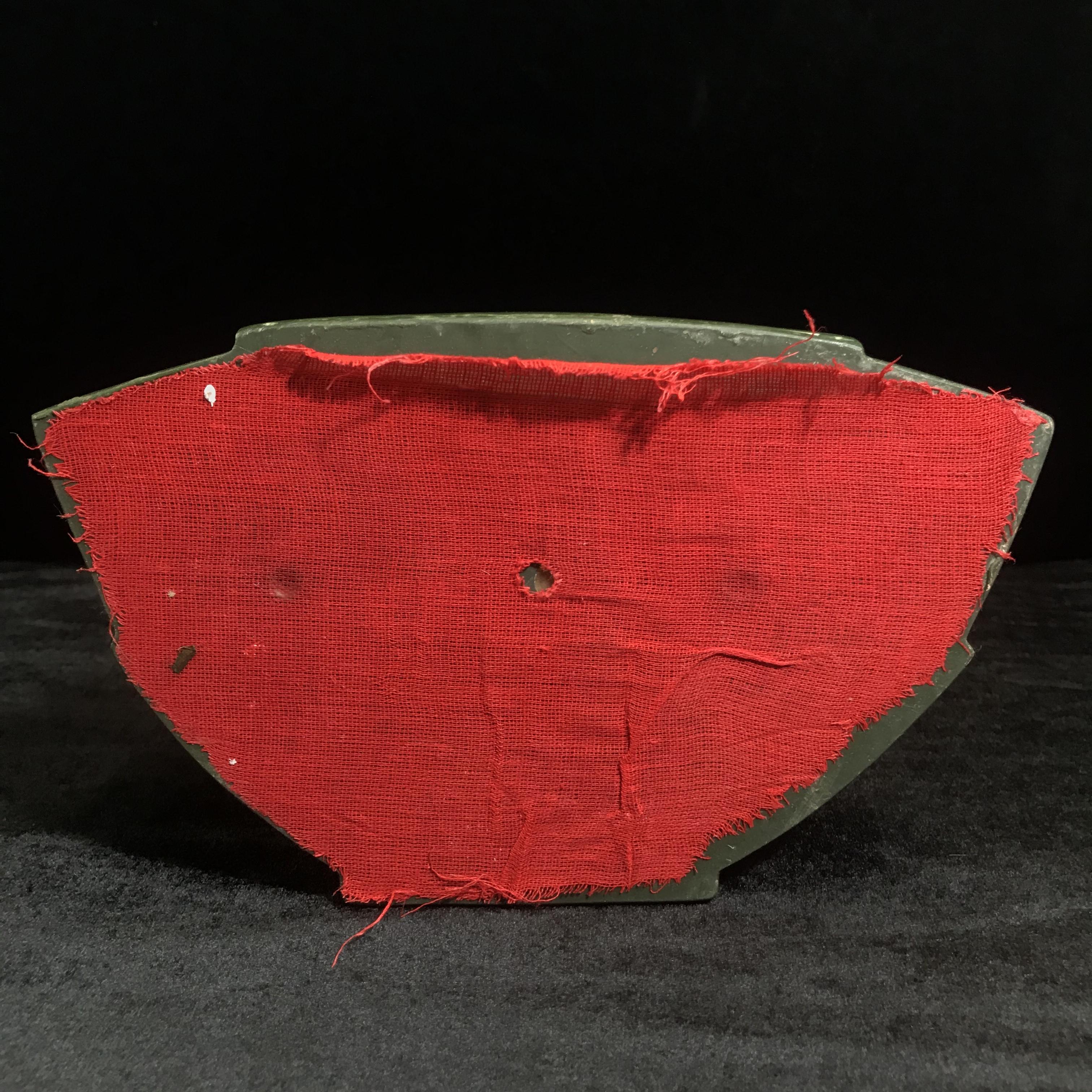 พระพุทธมหามณีรัตนปฏิมากร(พระแก้วมรกต) วัดพระศรีรัตนศาสดาราม สำนักพระราชวัง จัดสร้าง (บรรจุมวลสารใต้ฐาน)ฤดูร้อน ขนาดหน้าตัก 5นิ้ว แบบไม่ปิดทอง(หายาก)