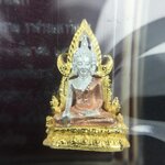 พระพุทธชินราช รุ่น ประวัติศาสตร์ มูลนิธิเพื่อตำรวจไทยจัดสร้าง ปี 2562 เนื้อเงินชุบสามกษัตริย์ขัดเงา พิมพ์ลอยองค์จิ๋ว