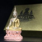 พระกริ่งพระพุทธนวราชบพิตร ครองสิริราชสมบัติครบ 50 ปี พ.ศ.2540 เนื้อเงินสามกษัตริย์ พร้อมกล่องบรรจุเดิม(1ใน9500องค์)